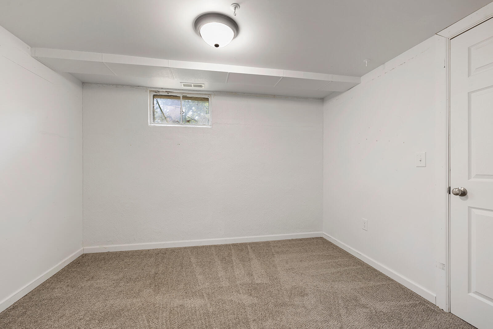 2128 South Glendale Avenue Property Photo 31