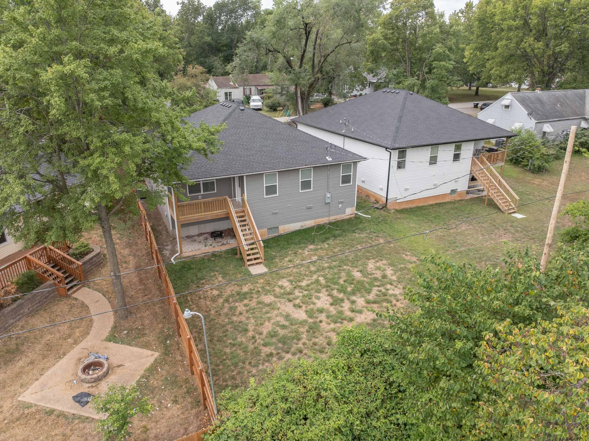 945 West Linwood Street Property Photo 22