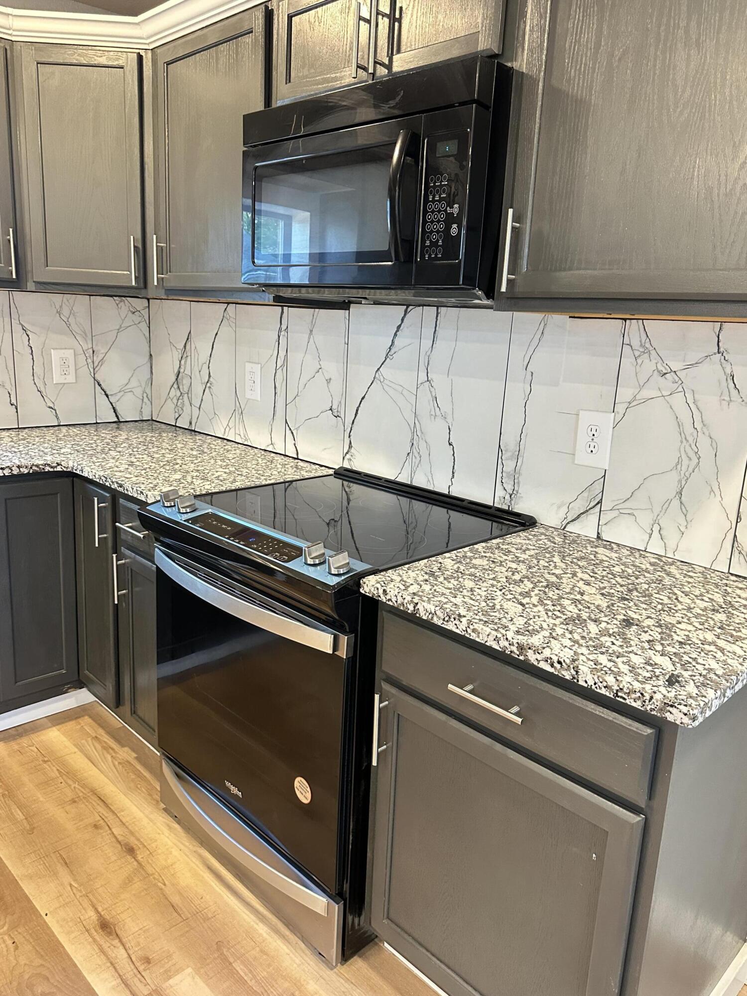 109 North Maple Street Property Photo 7