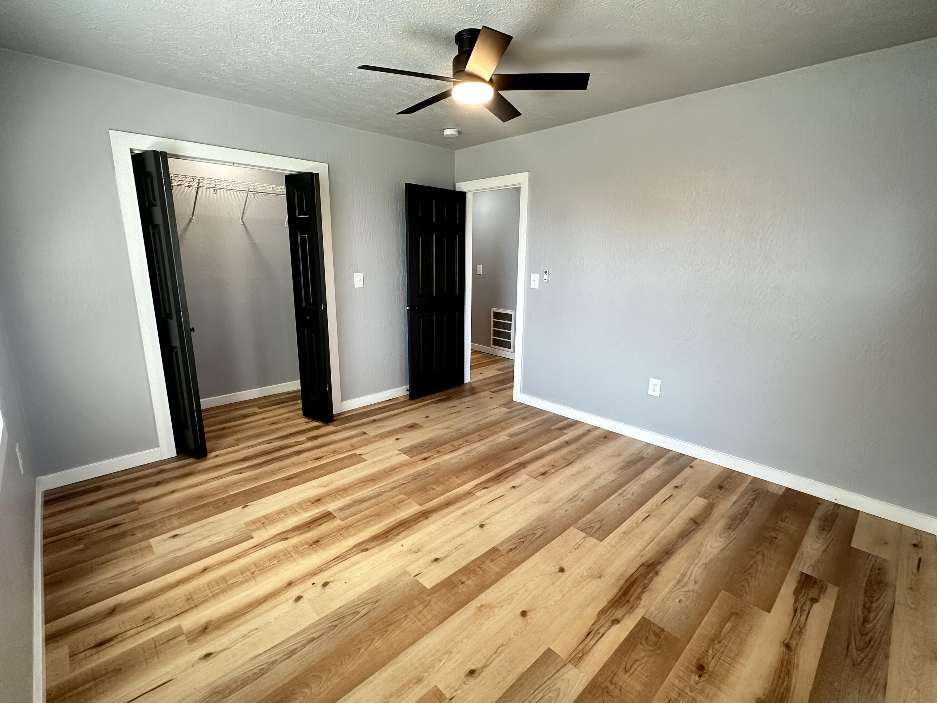 109 North Maple Street Property Photo 15