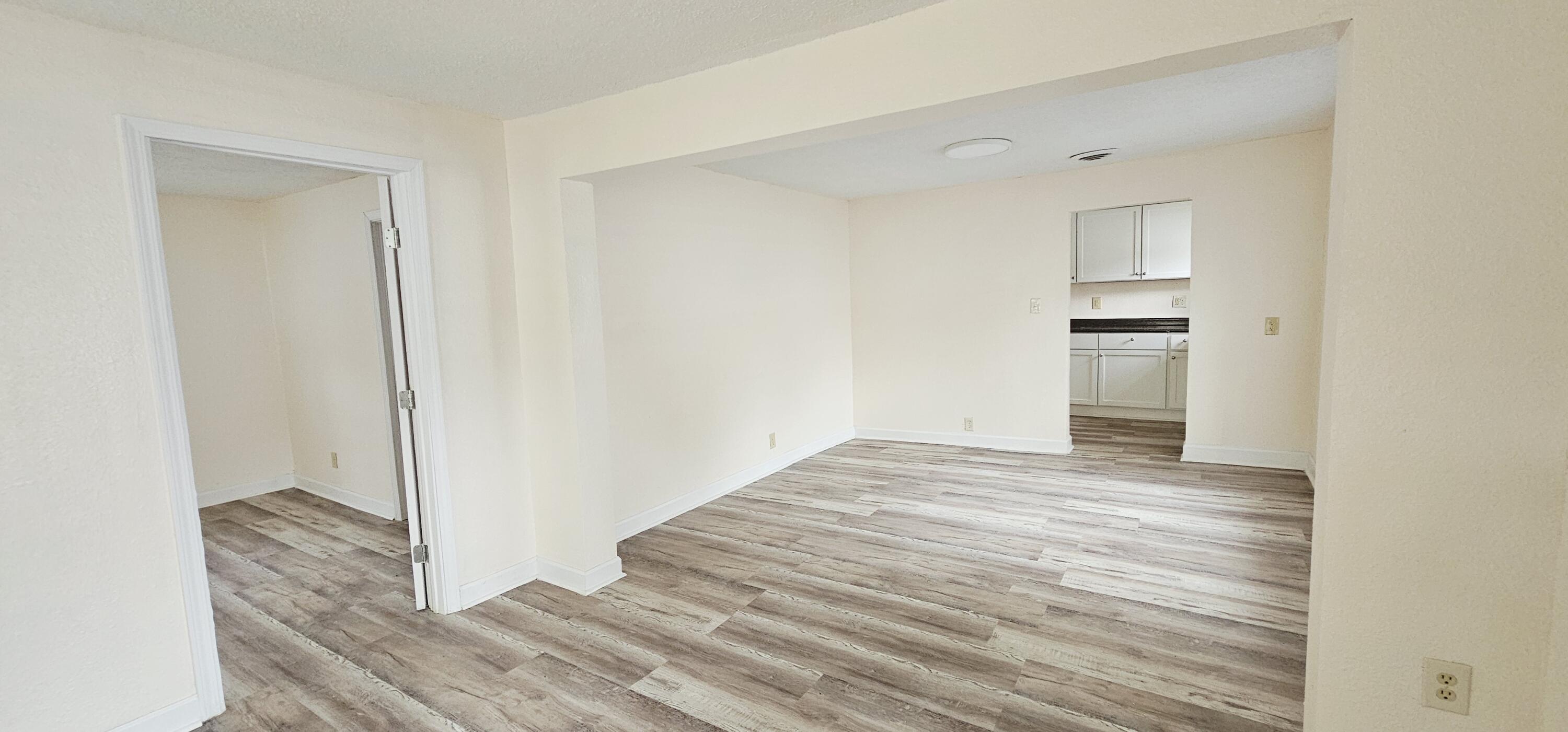 2031 North Fremont Avenue Property Photo 6