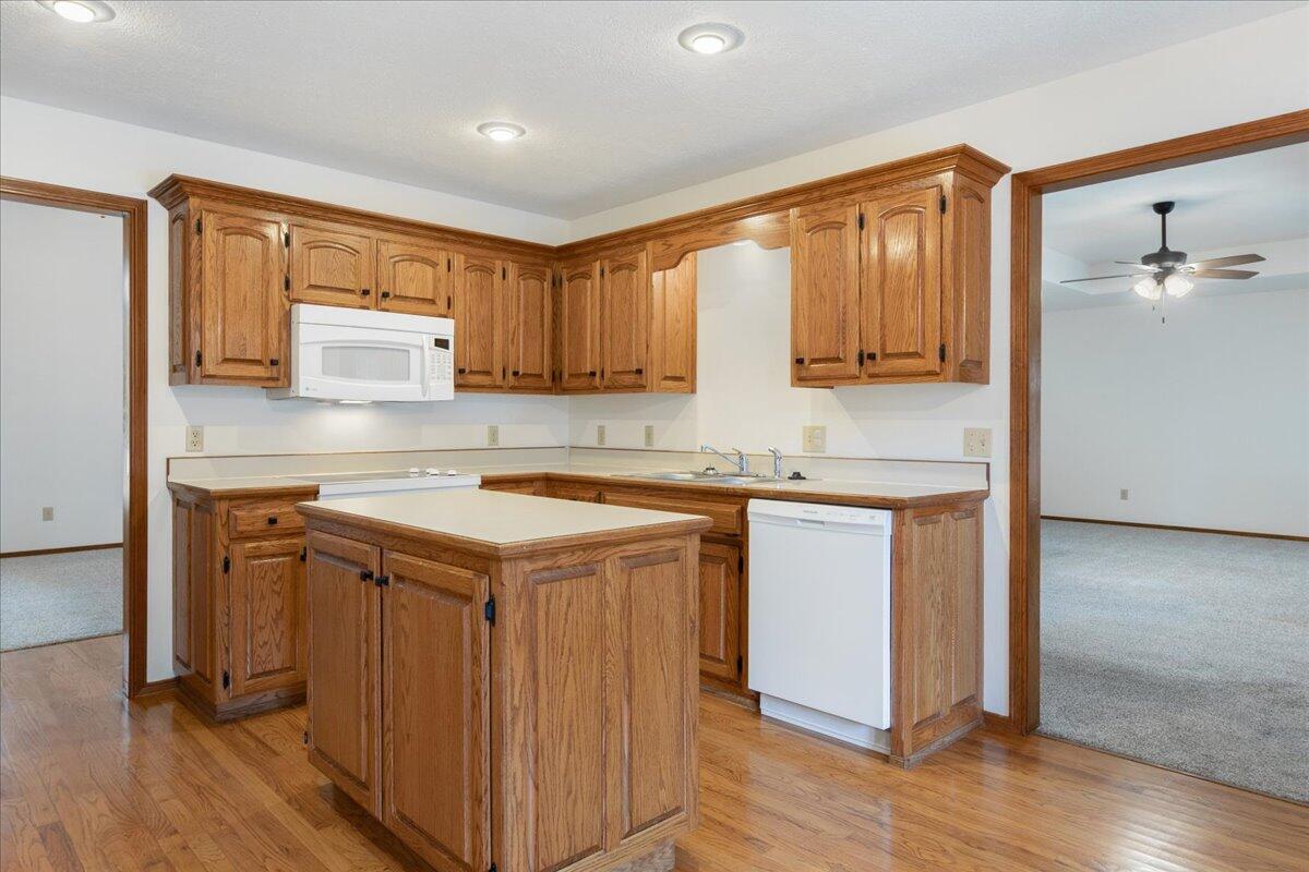 2179 East Richmond Street Property Photo 12