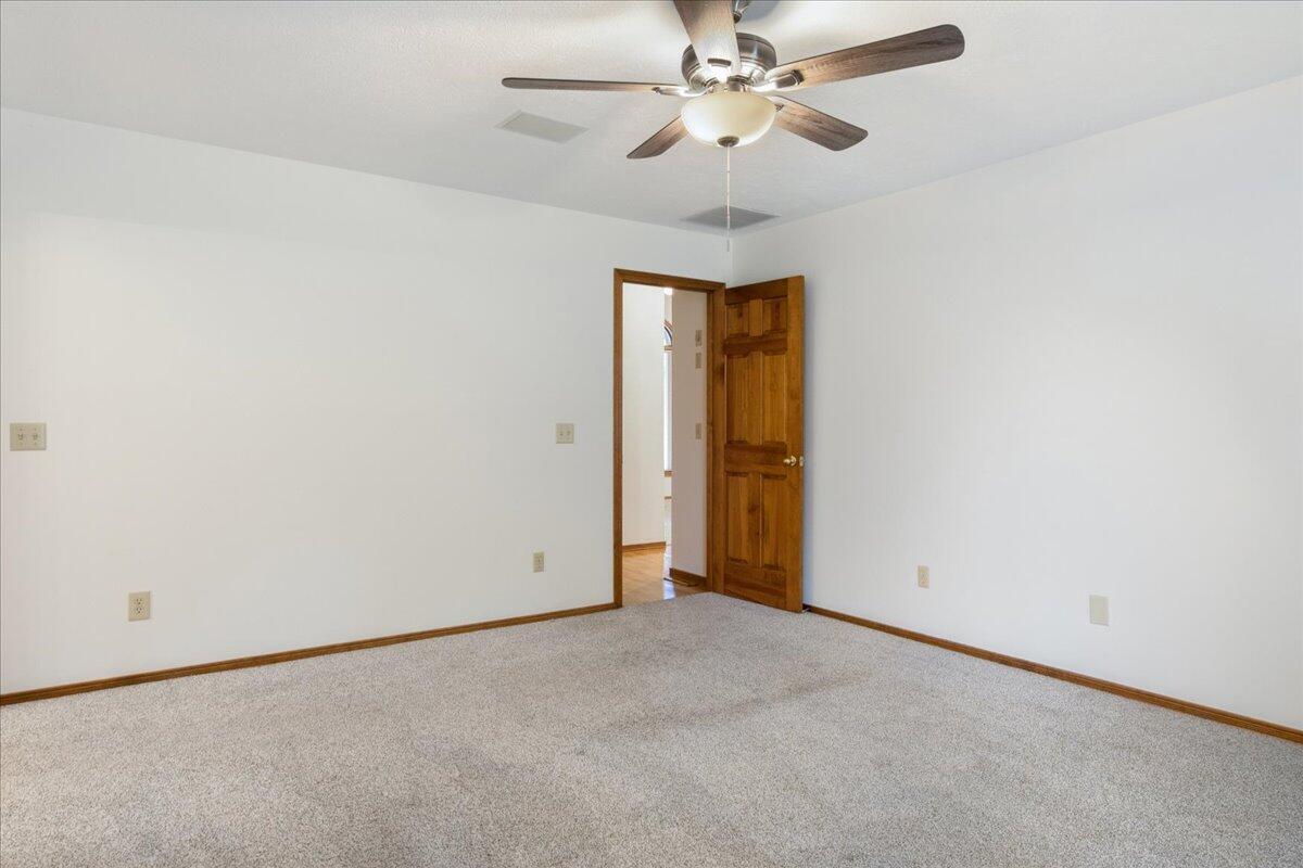 2179 East Richmond Street Property Photo 19