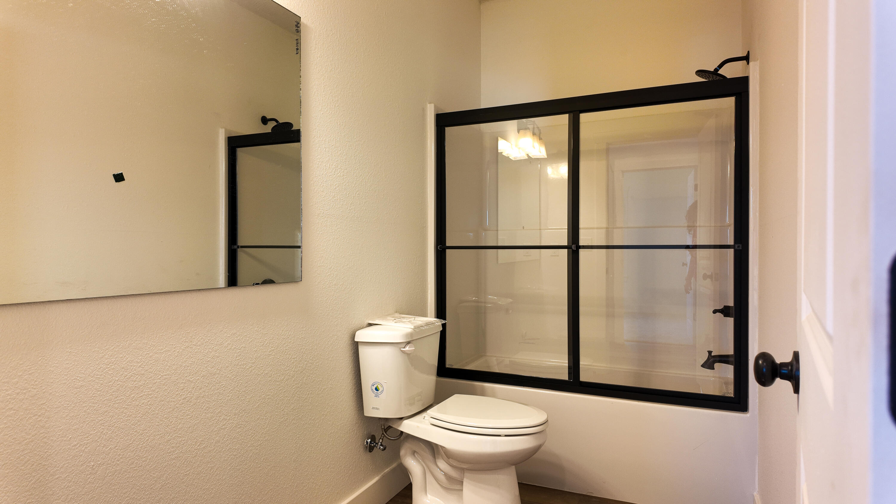 720 East Vivian Street Property Photo 10