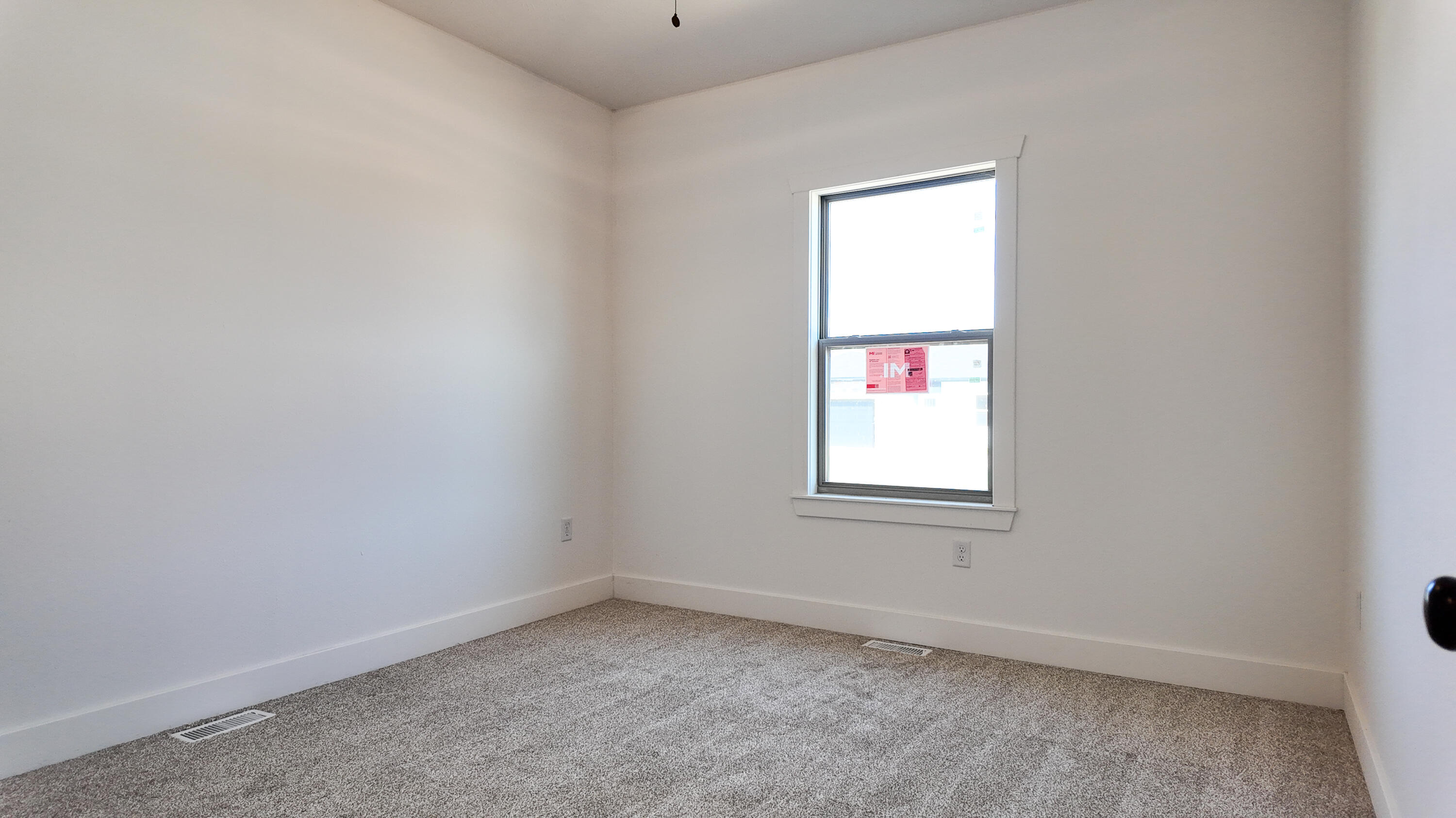 720 East Vivian Street Property Photo 14