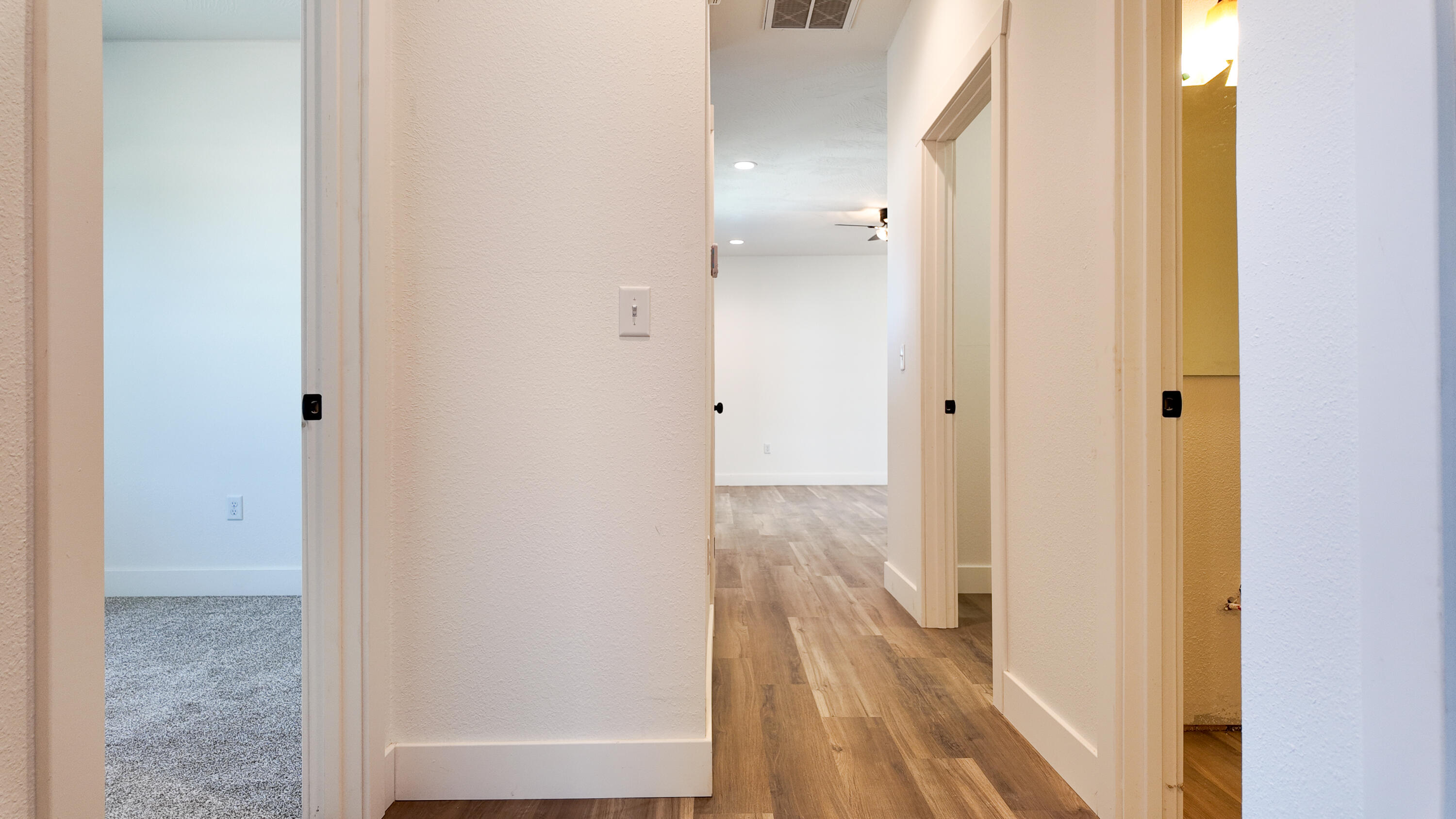 720 East Vivian Street Property Photo 19