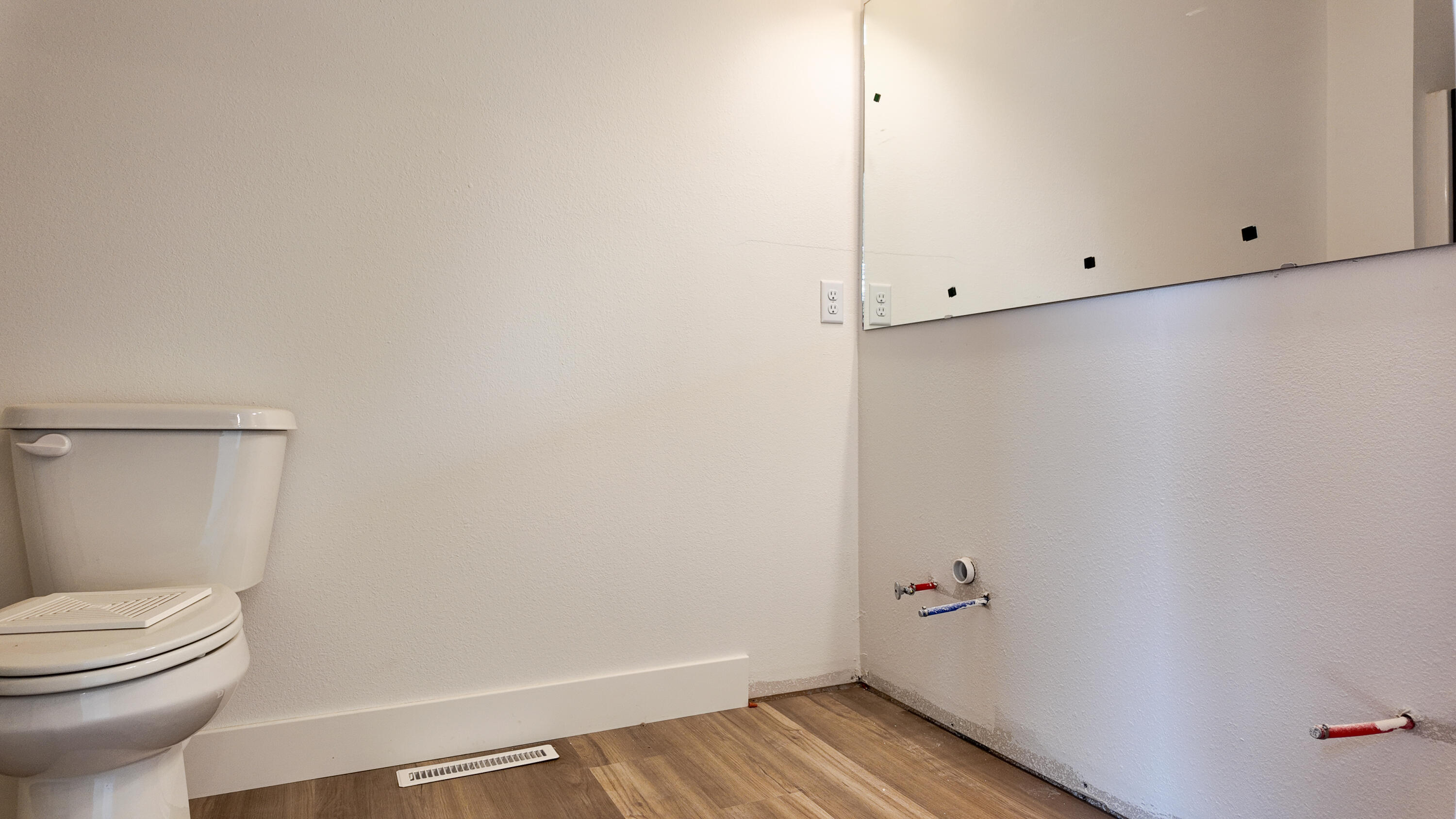 720 East Vivian Street Property Photo 33