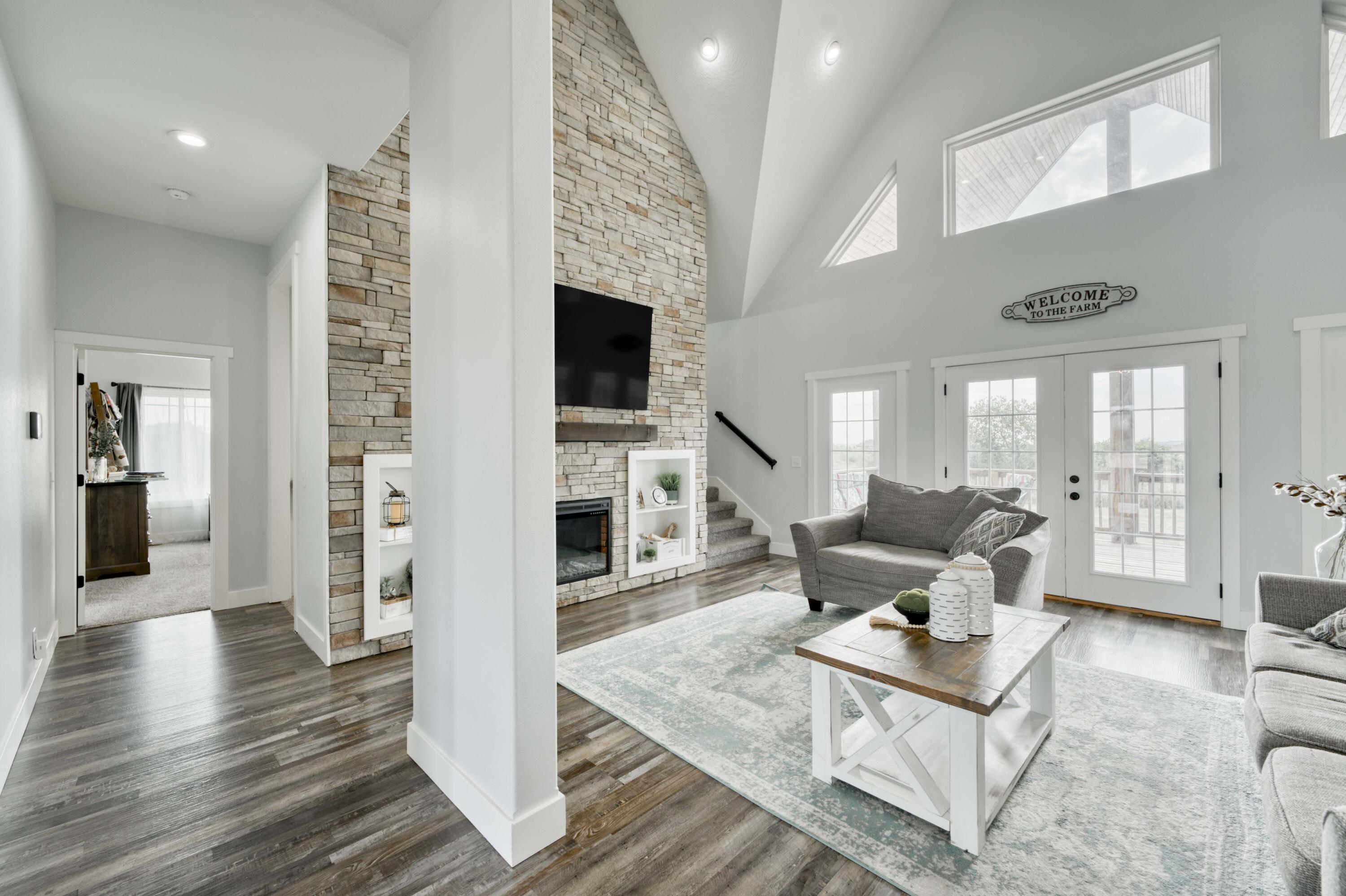 292 Woodman Lane Property Photo 11