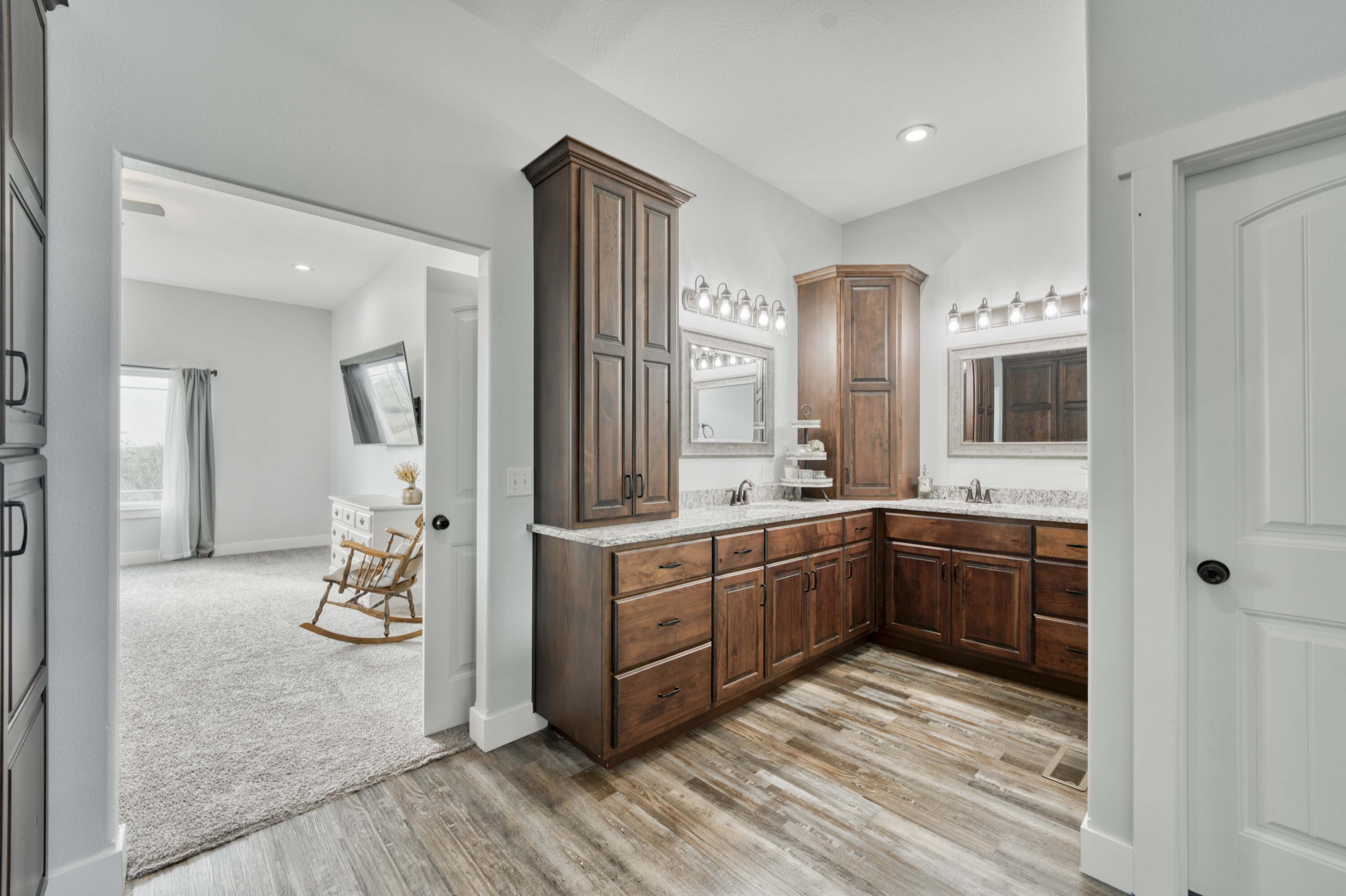 292 Woodman Lane Property Photo 40