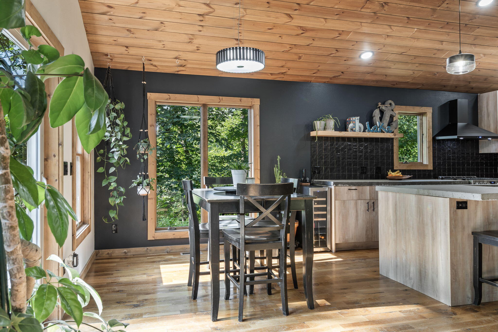 28 Irish Hills Boulevard Property Photo 21