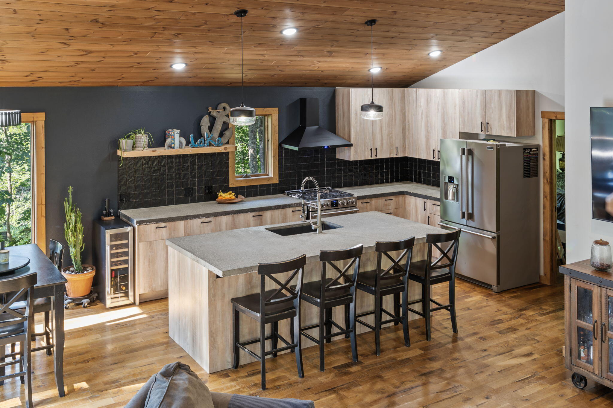 28 Irish Hills Boulevard Property Photo 31