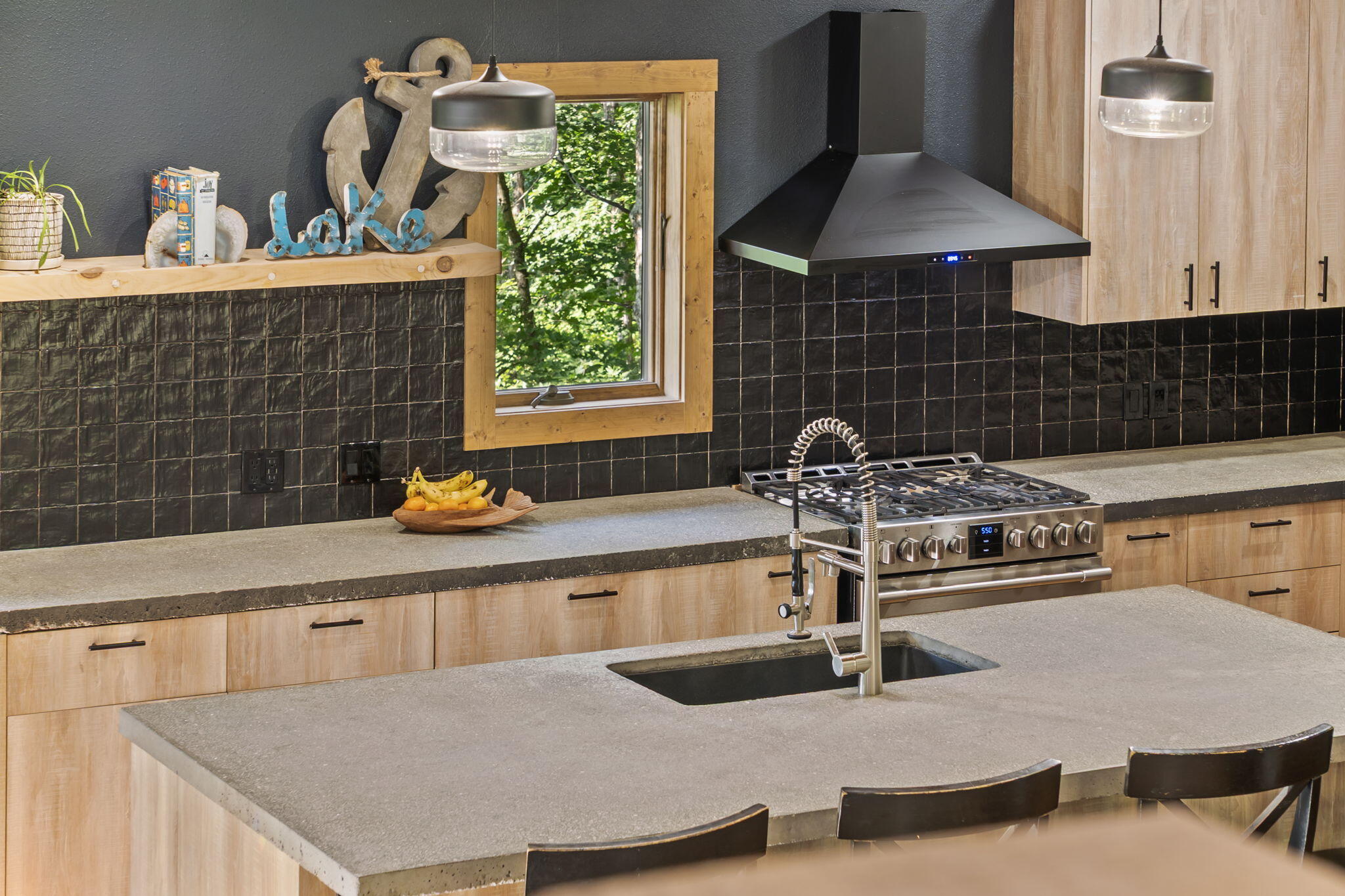 28 Irish Hills Boulevard Property Photo 34