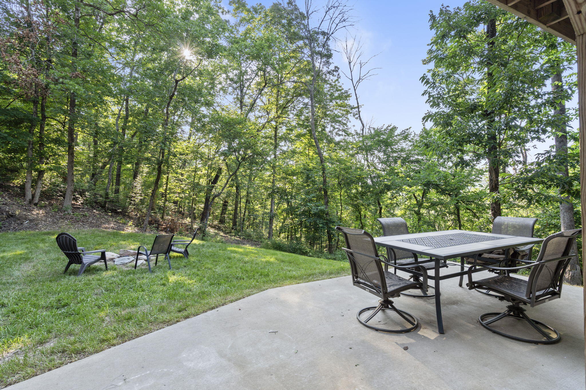 28 Irish Hills Boulevard Property Photo 55