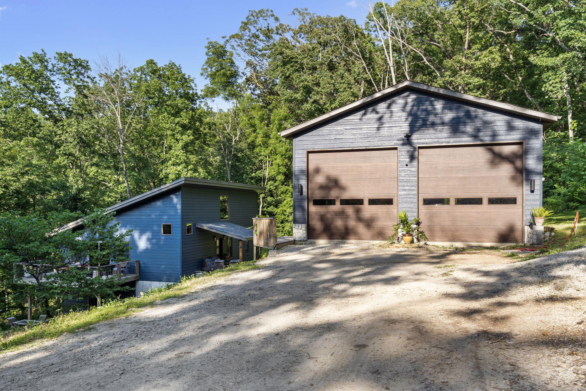 28 Irish Hills Boulevard Property Photo 67