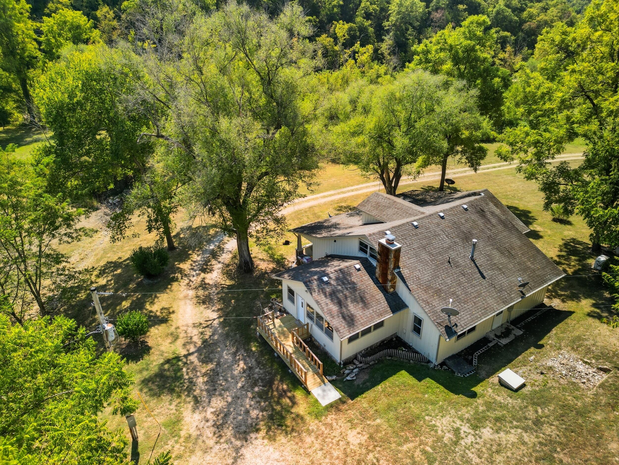 1211 County Road 316 Property Photo 26