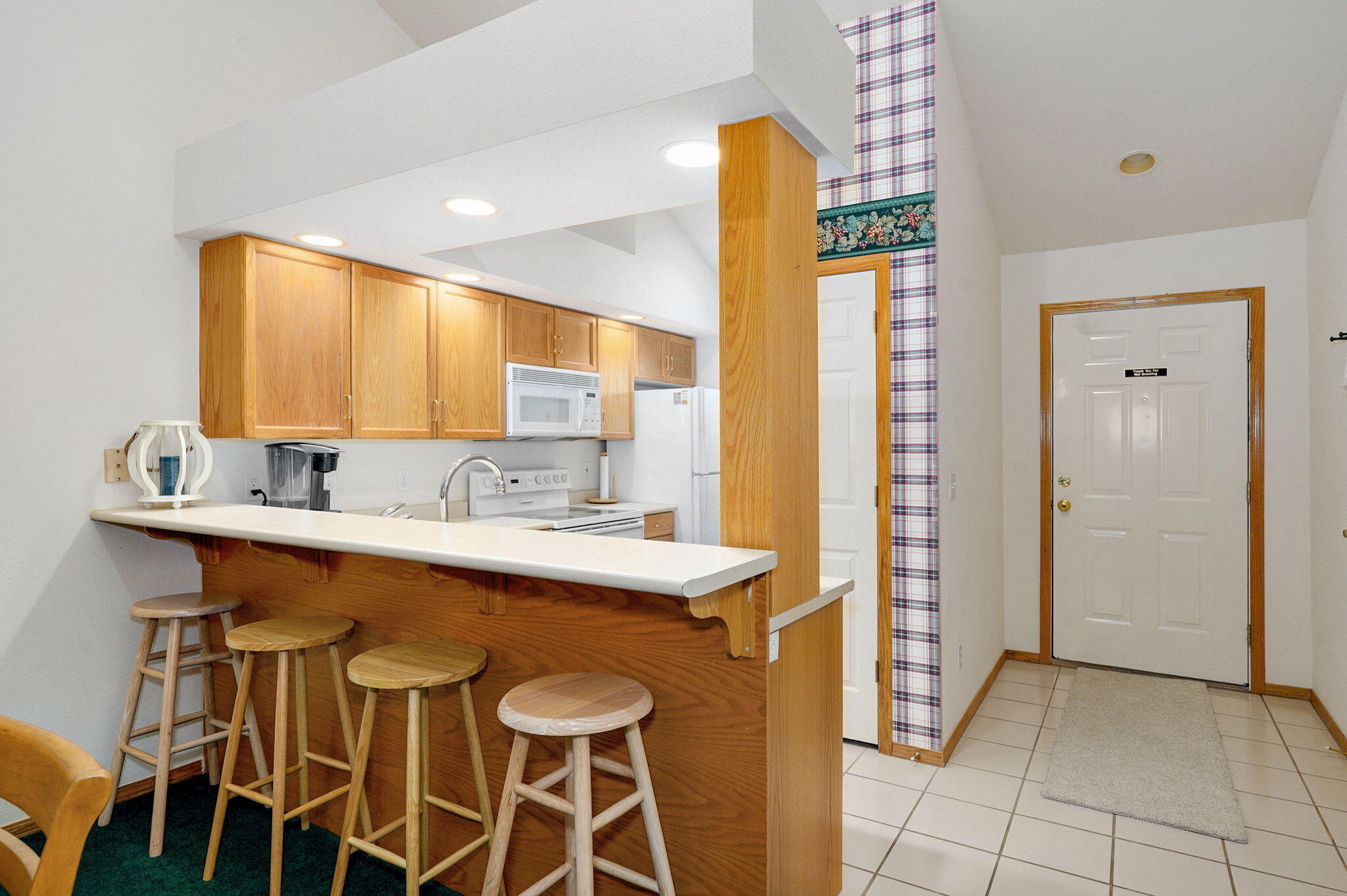 225 Lower Emerald Bay Circle Property Photo 4