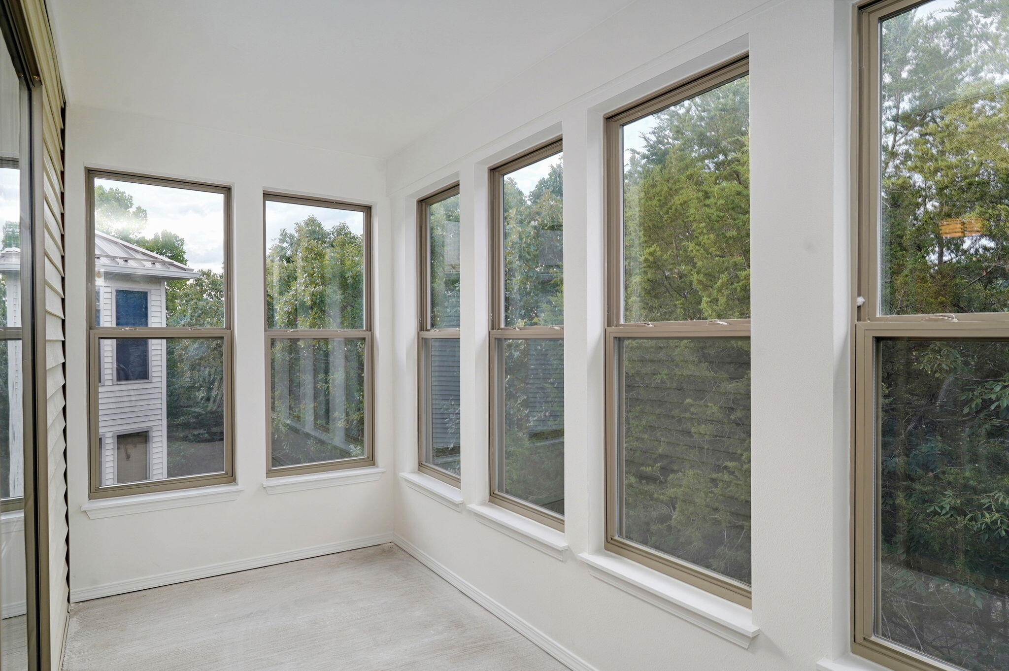 225 Lower Emerald Bay Circle Property Photo 15