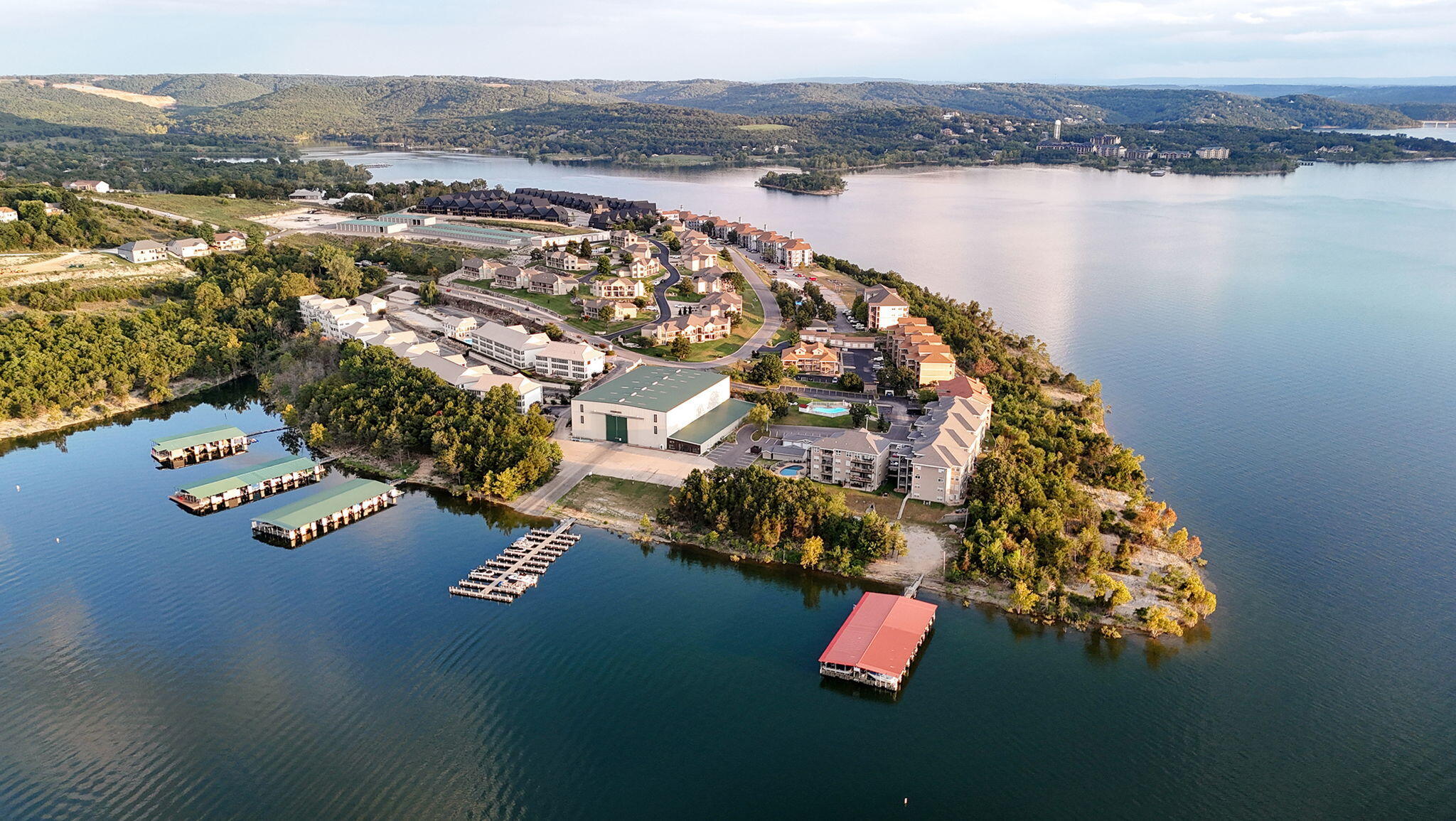 225 Lower Emerald Bay Circle Property Photo 17