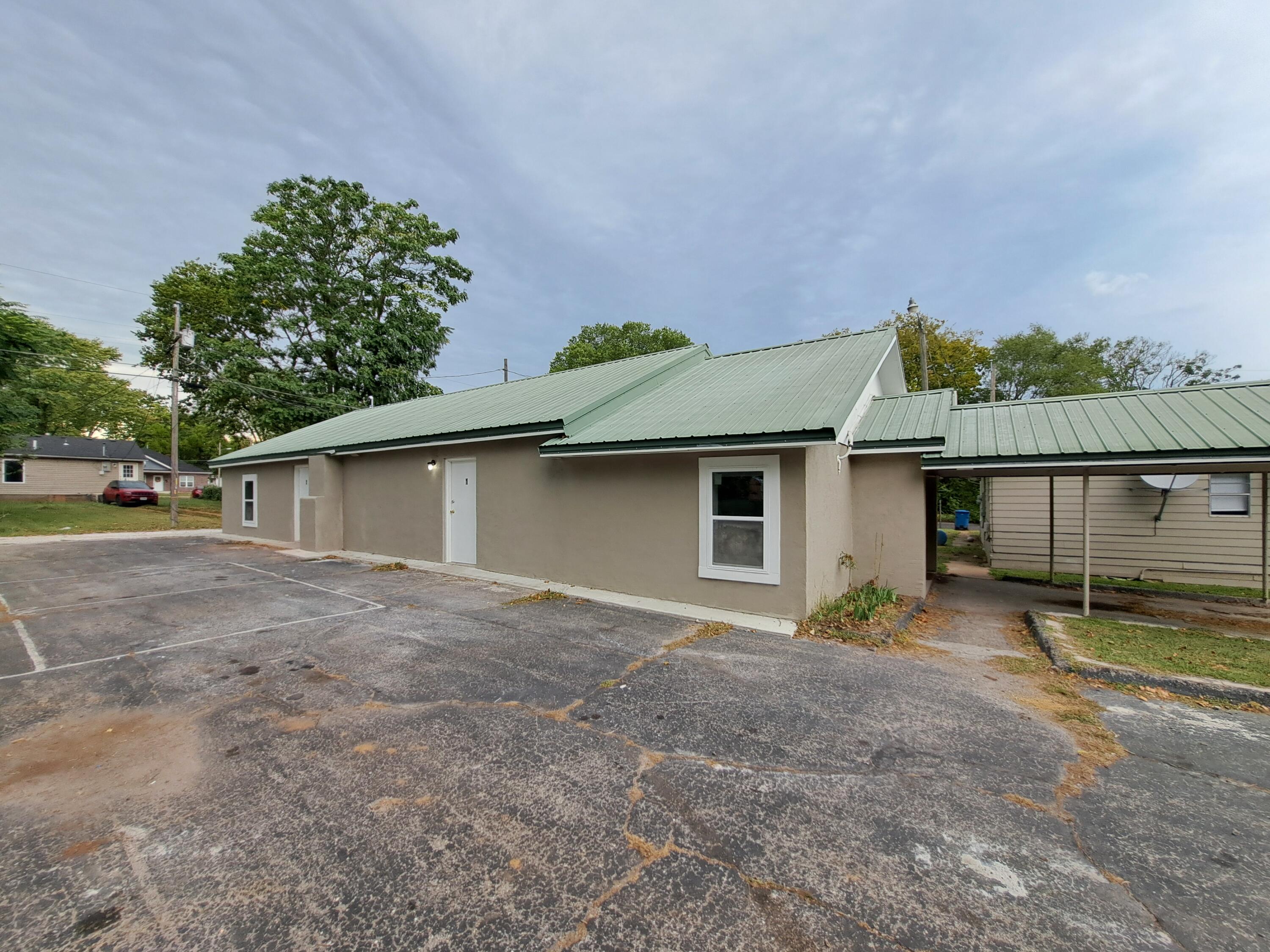 1306 South Iowa Avenue Property Photo 1