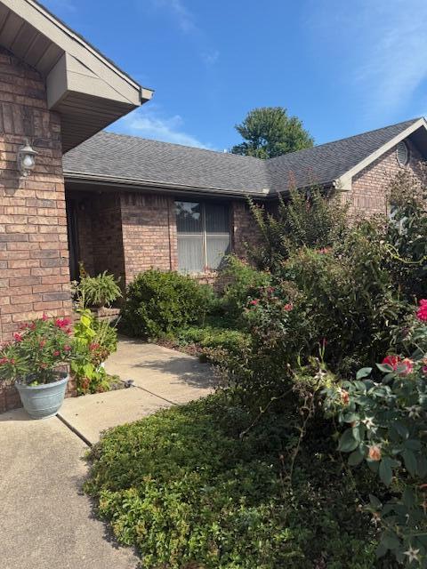 2404 Fruit Station Drive Property Photo 2