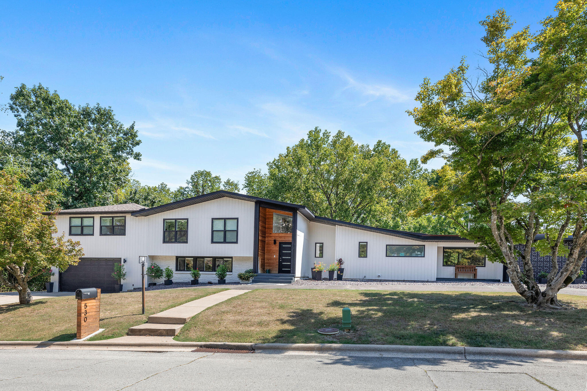 530 Parnell Drive Property Photo 1