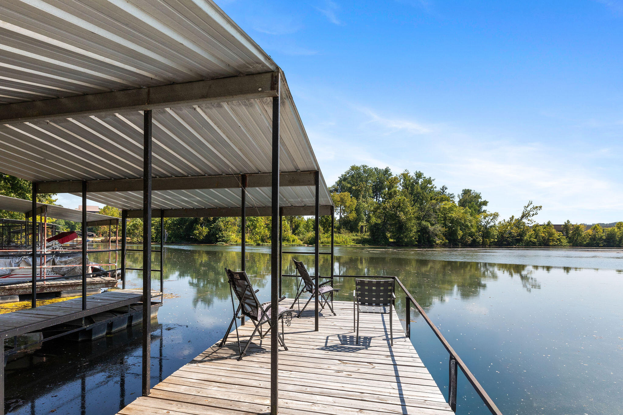 530 Parnell Drive Property Photo 3