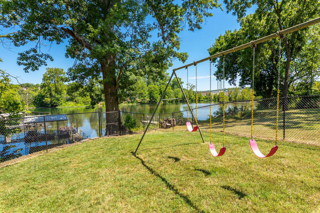 530 Parnell Drive Property Photo 48