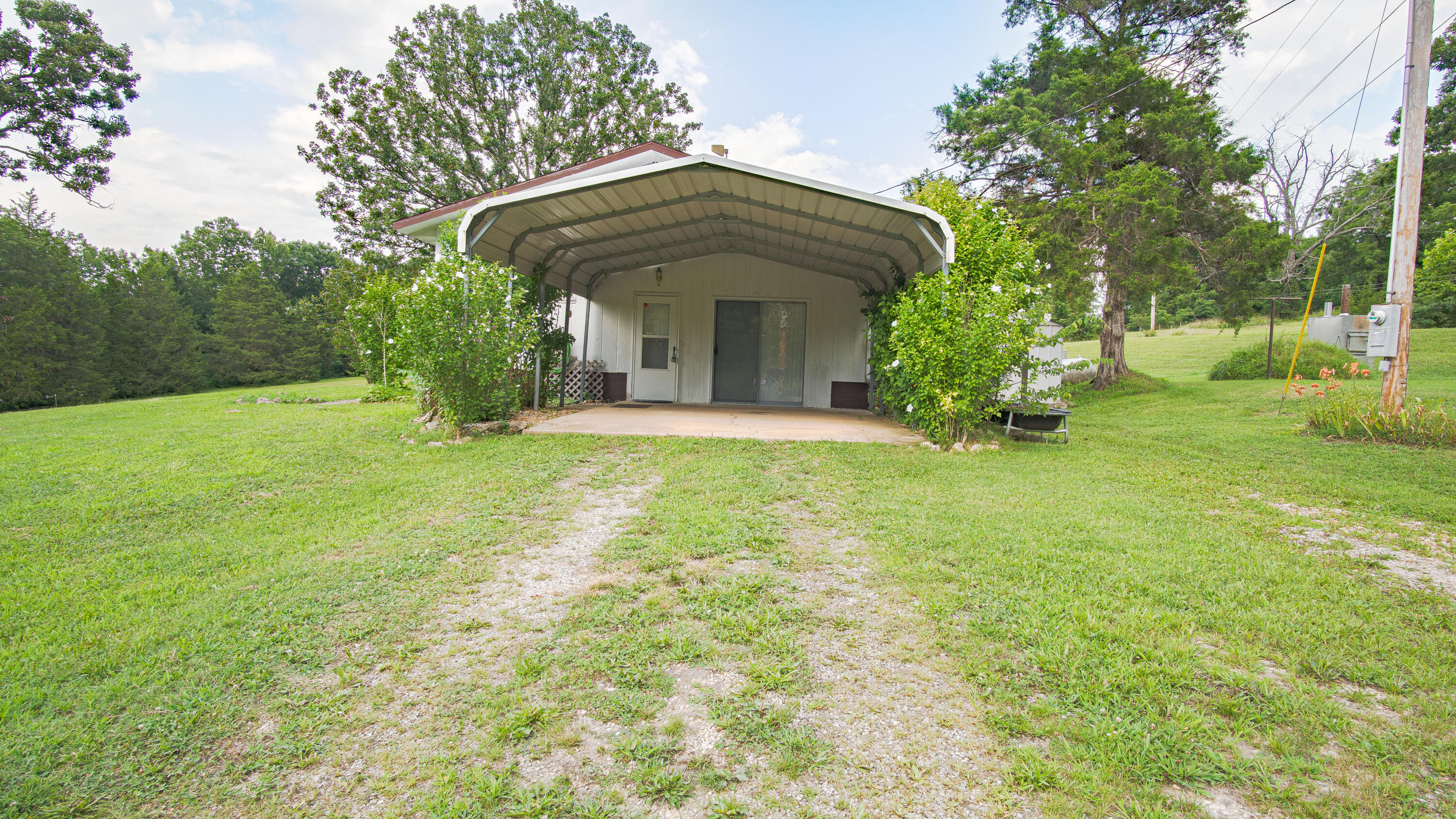 9052 Private Dr 3053 Property Photo 8
