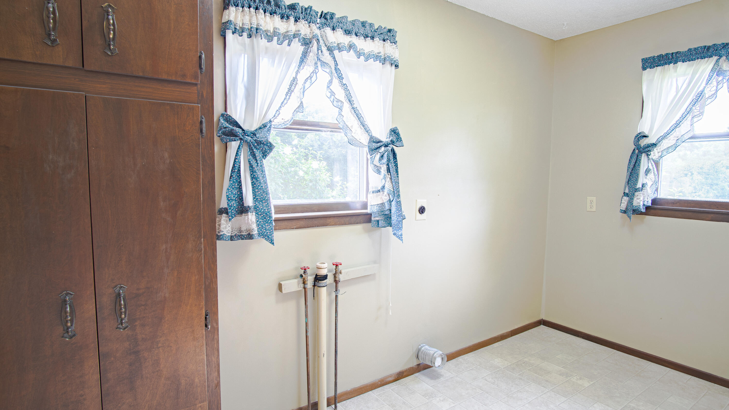 9052 Private Dr 3053 Property Photo 14