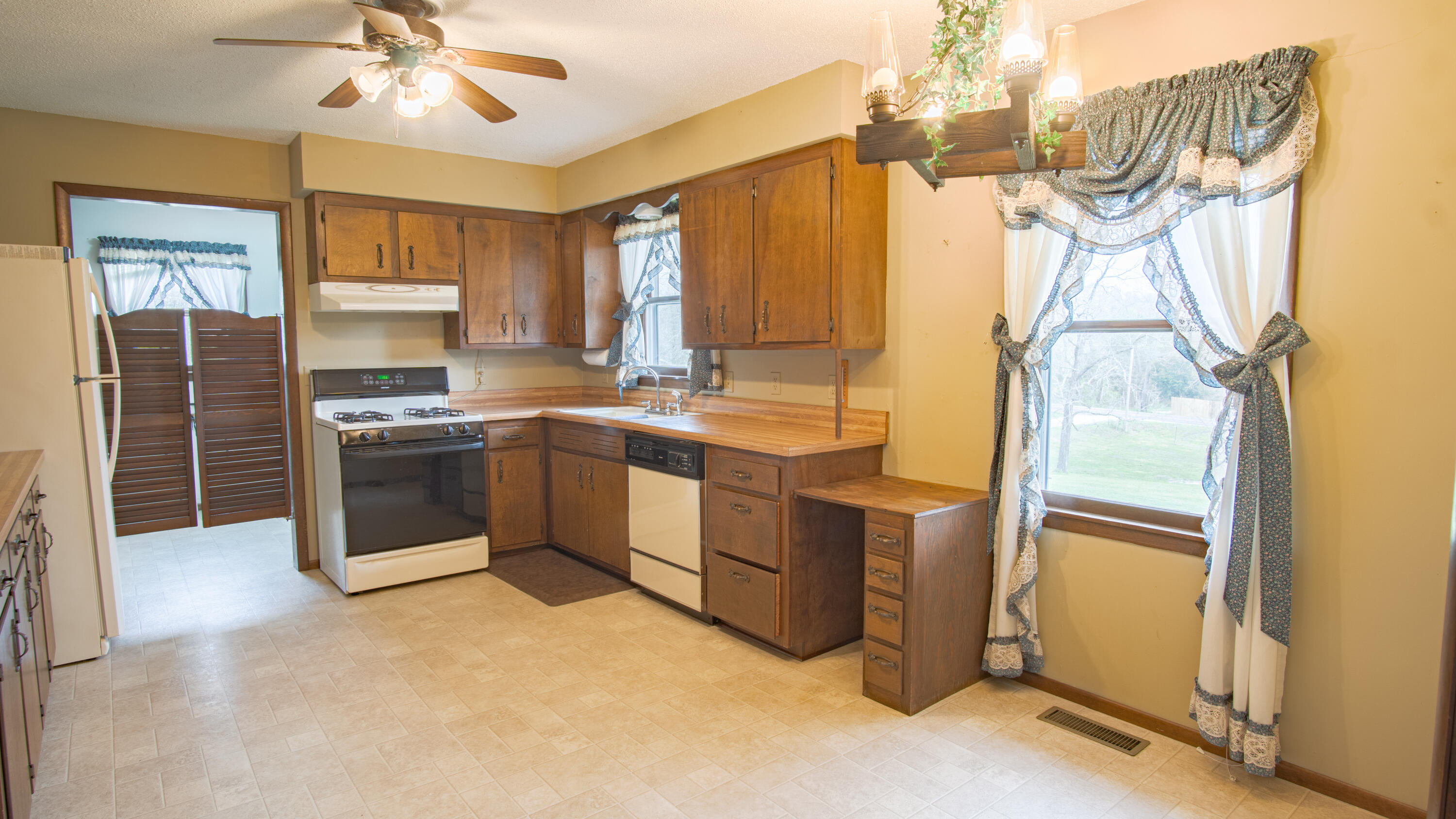 9052 Private Dr 3053 Property Photo 15
