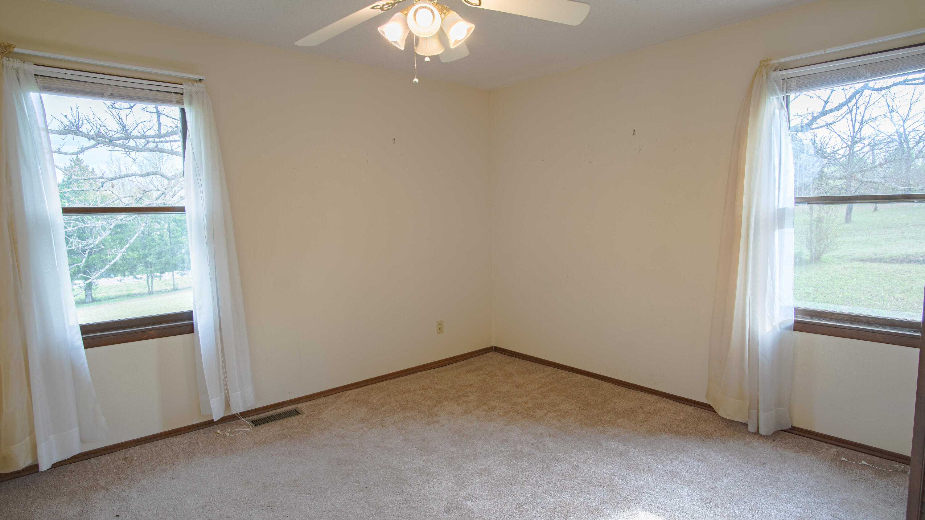 9052 Private Dr 3053 Property Photo 26