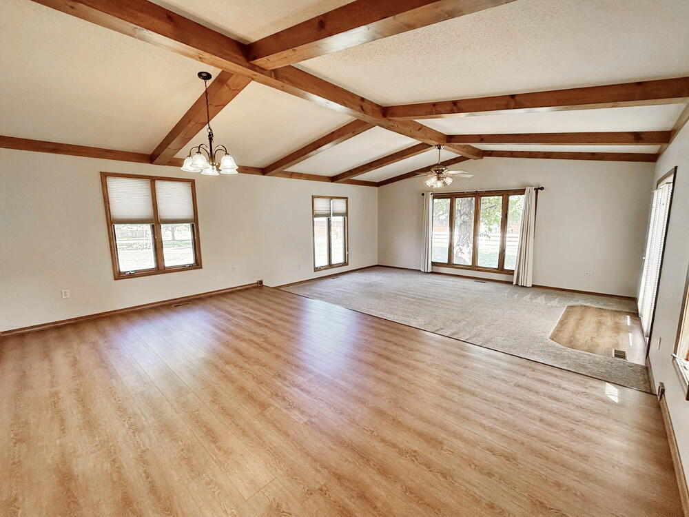 705 Sunset Drive Property Photo 14