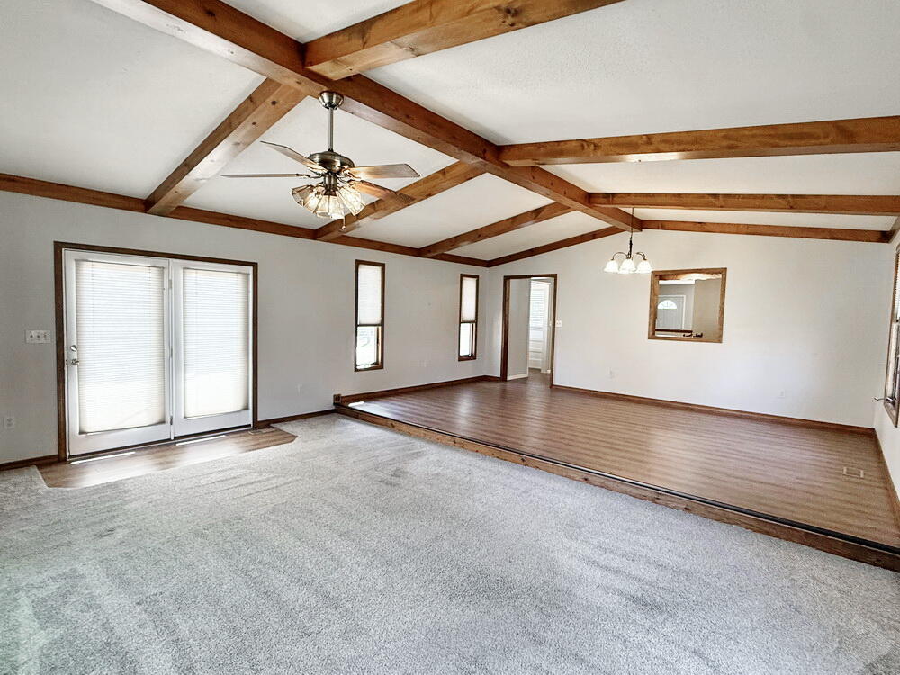 705 Sunset Drive Property Photo 18