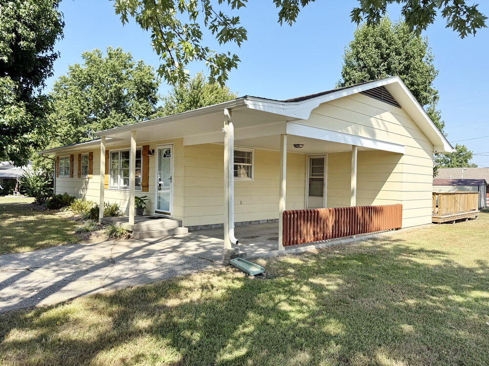 705 Sunset Drive Property Photo 27