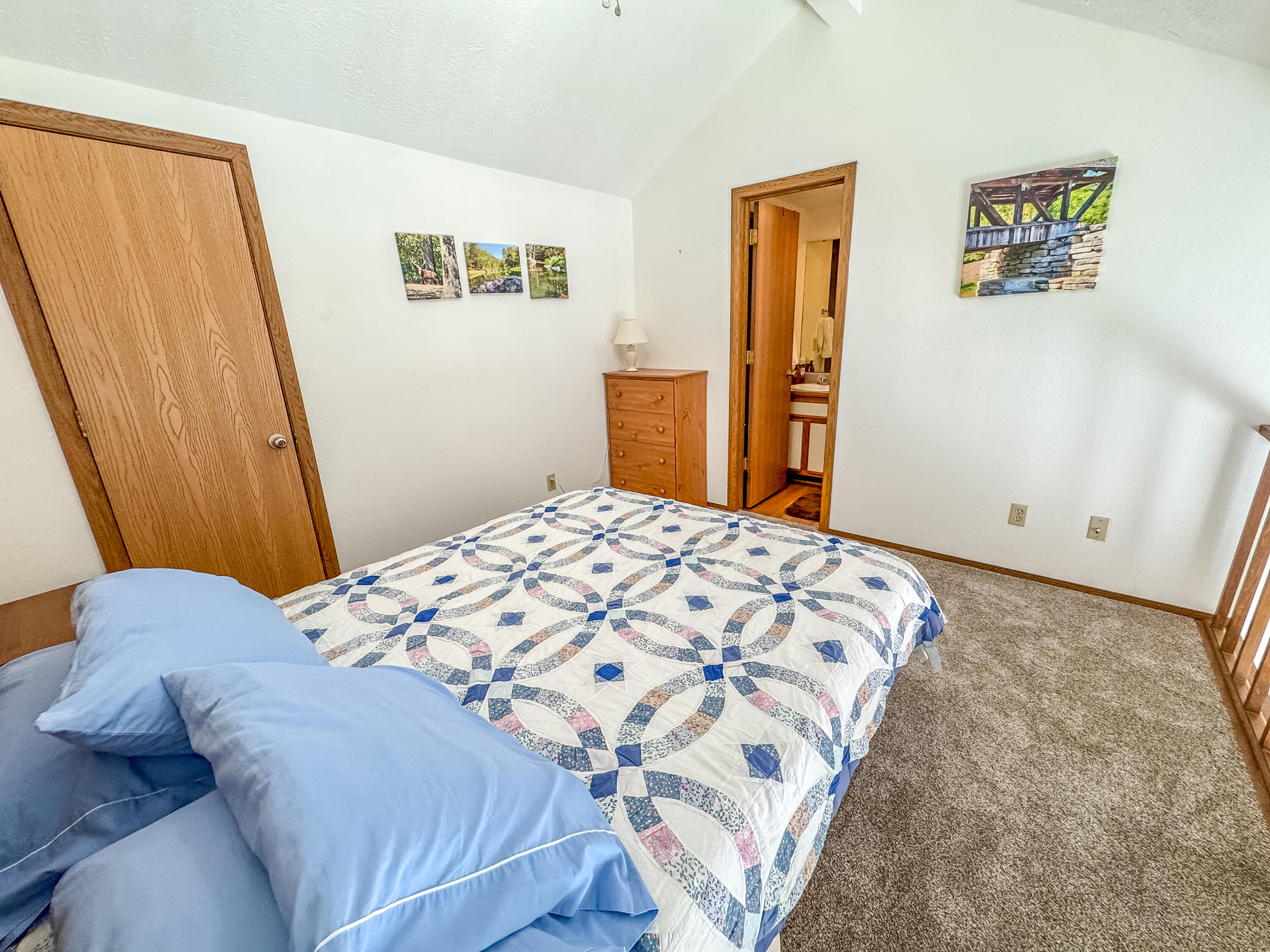 3 Memory Lane Property Photo 7