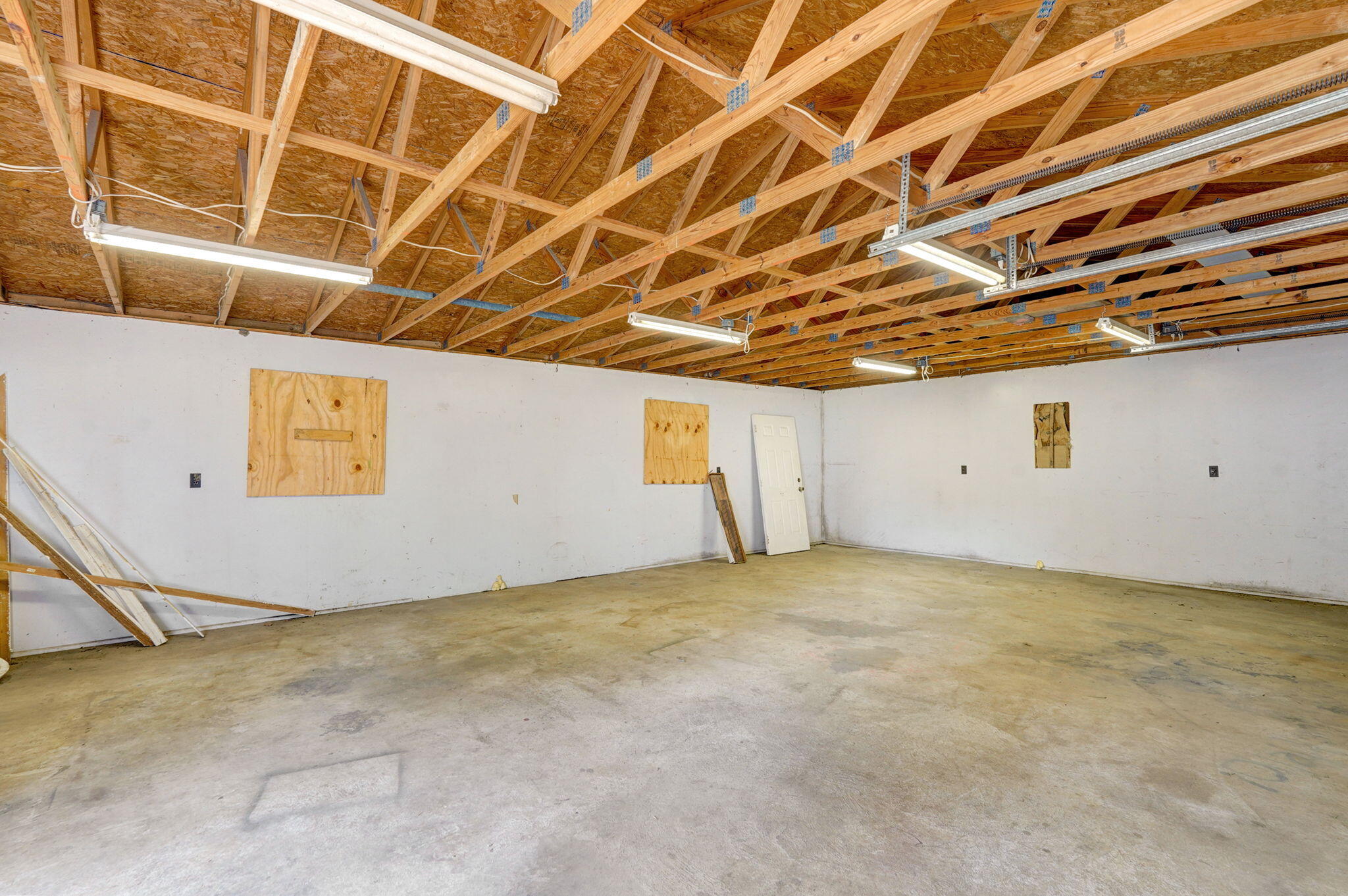 805 North Sycamore Street Property Photo 16