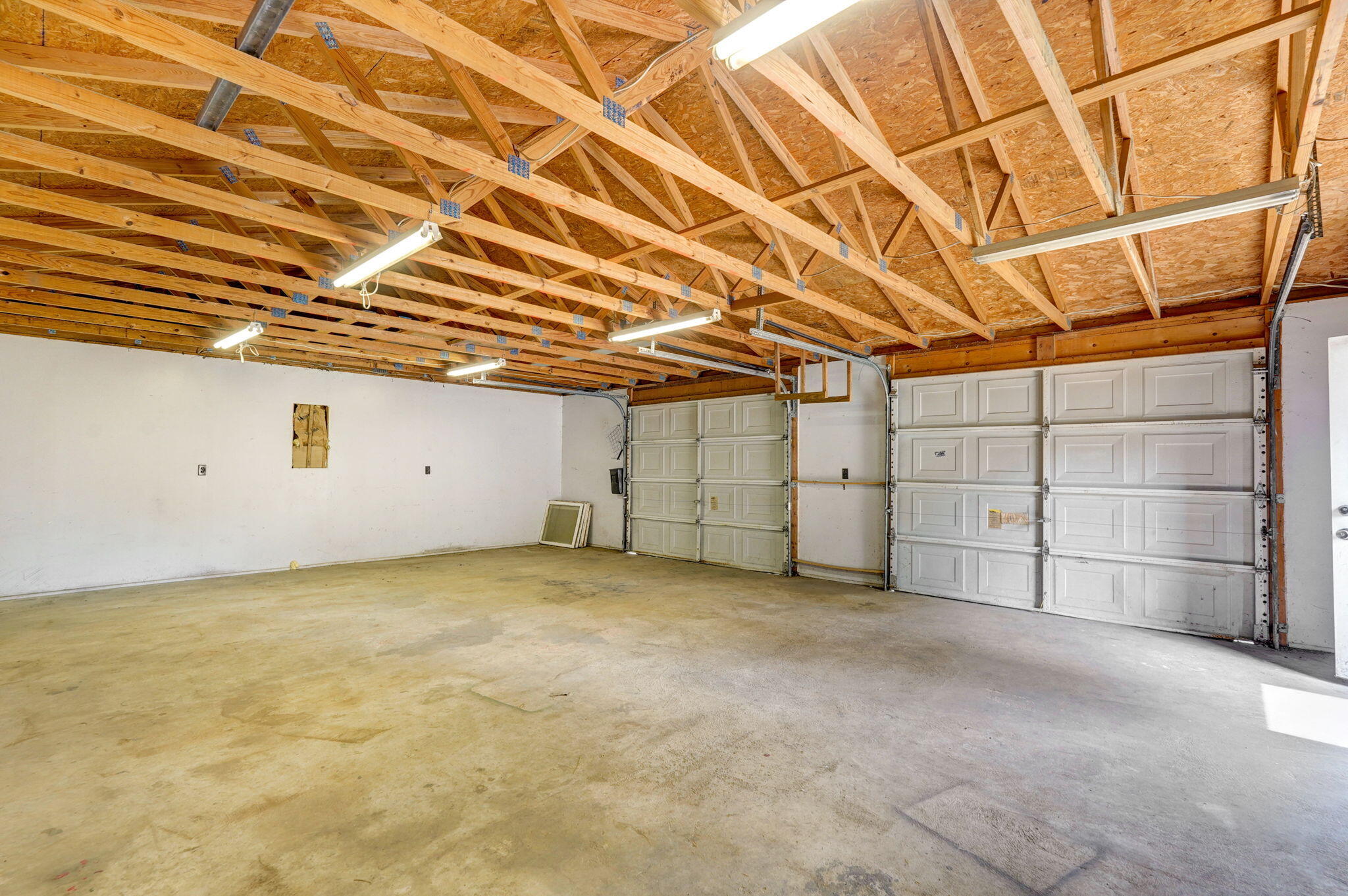 805 North Sycamore Street Property Photo 17