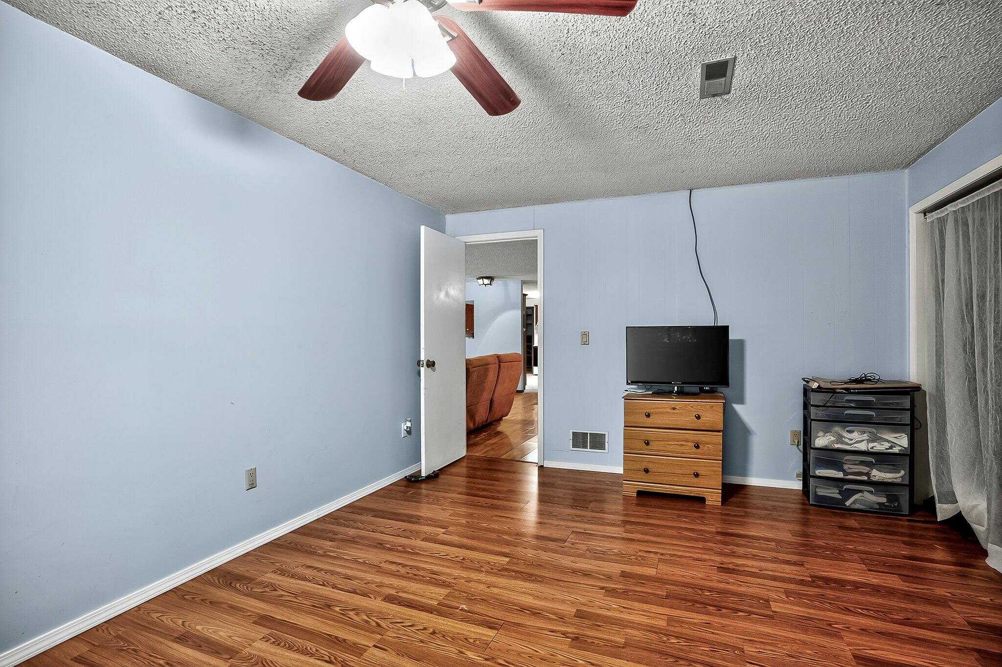 460 Sela Lane Property Photo 16