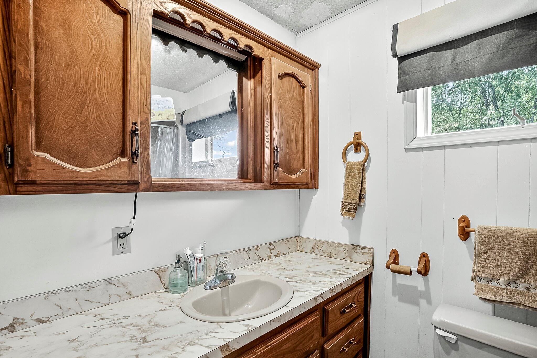 460 Sela Lane Property Photo 17