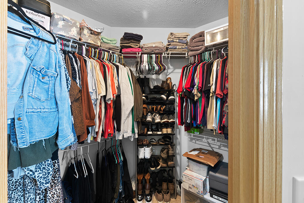 719 Shelley Street Property Photo 20