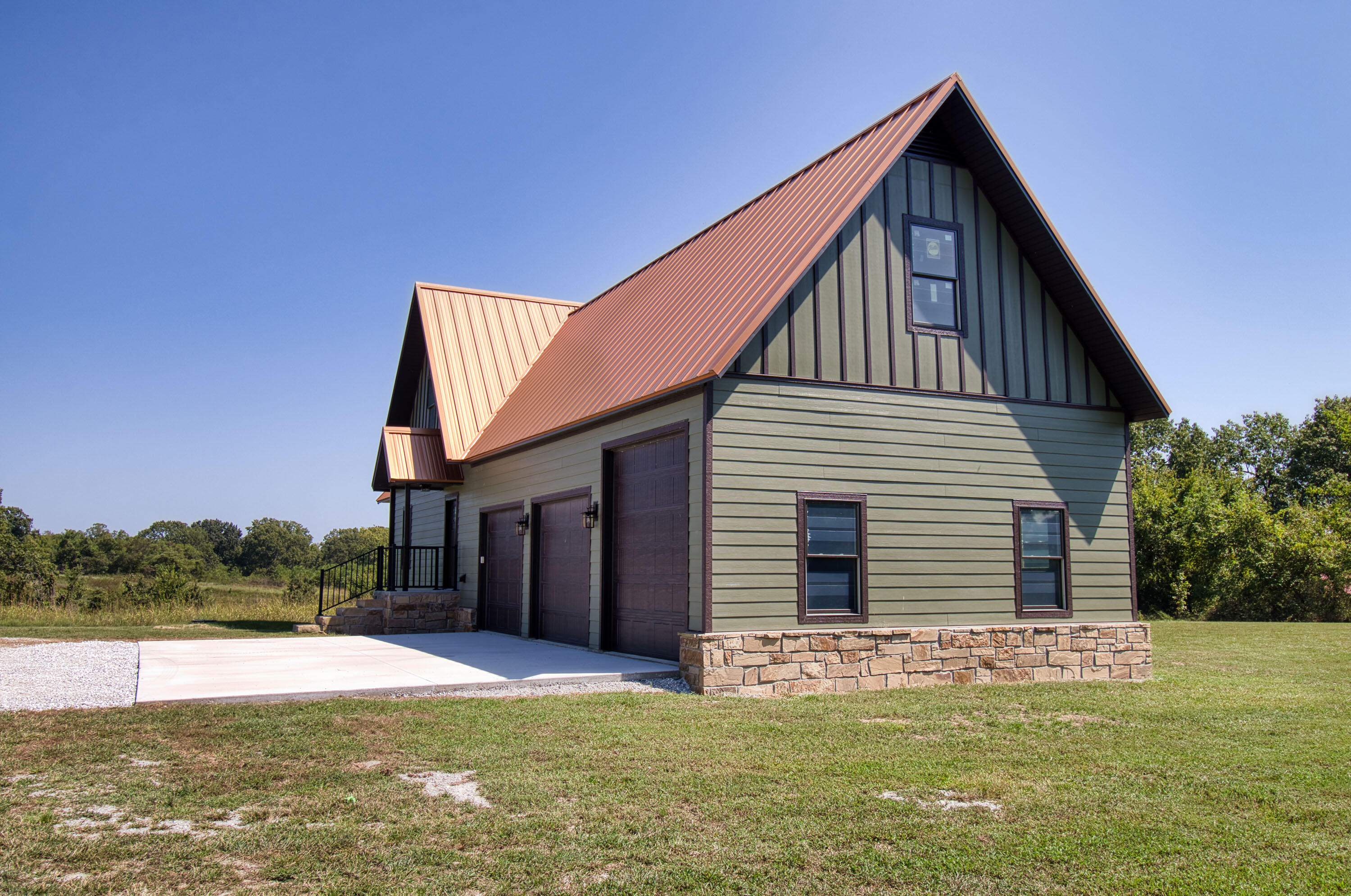 43 Spring Flood Road Property Photo 15