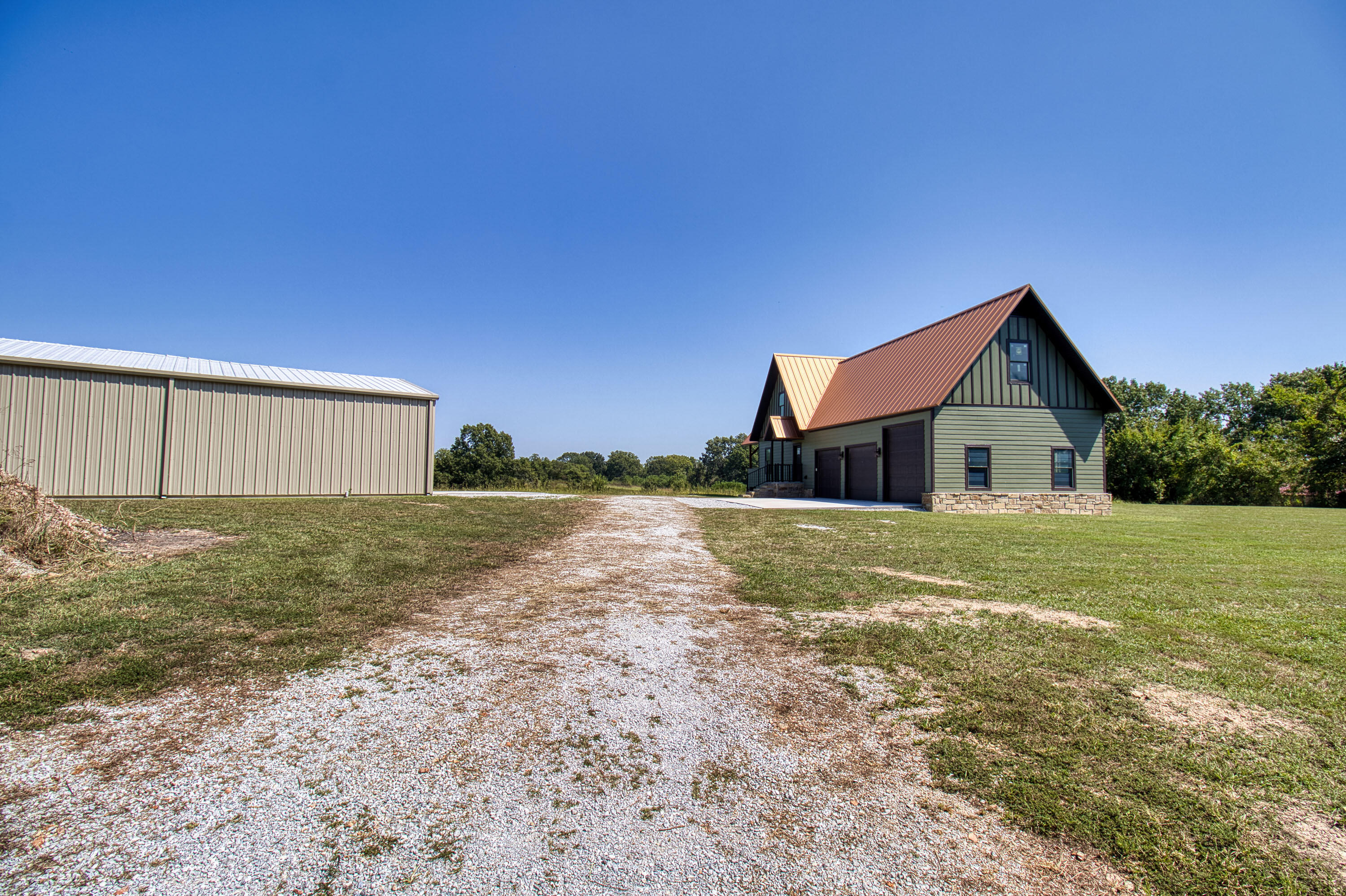 43 Spring Flood Road Property Photo 18