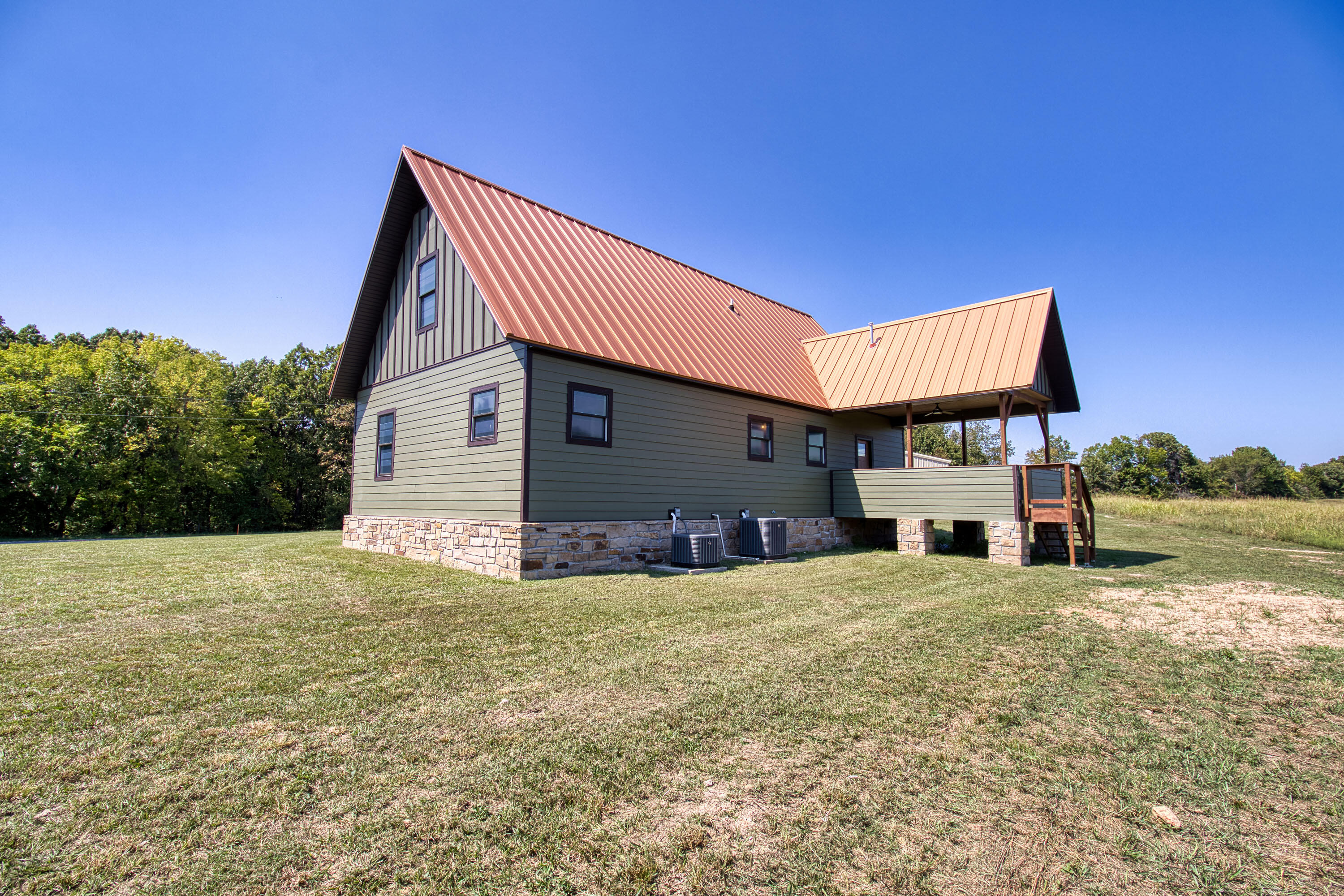 43 Spring Flood Road Property Photo 22