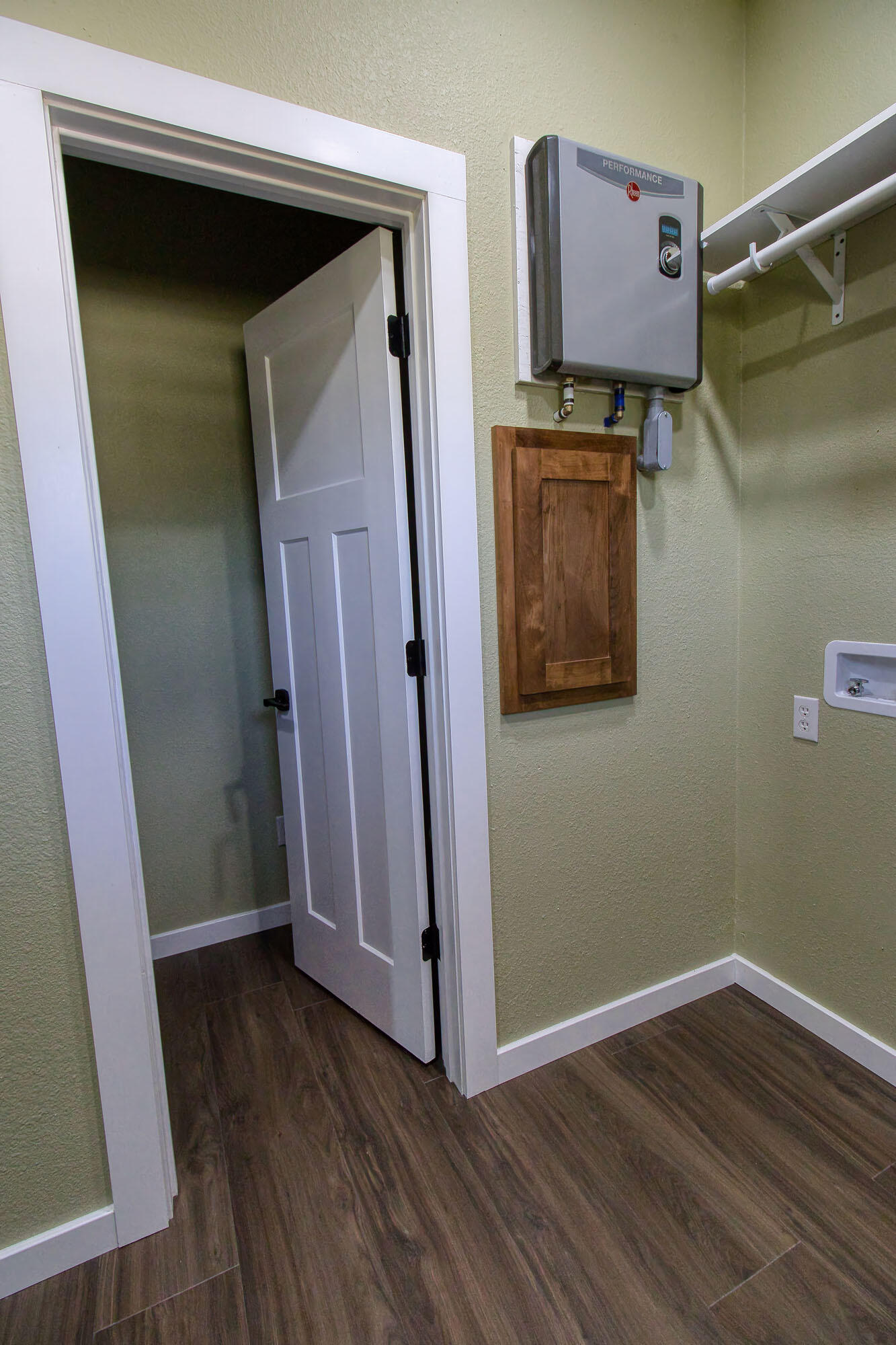 43 Spring Flood Road Property Photo 104