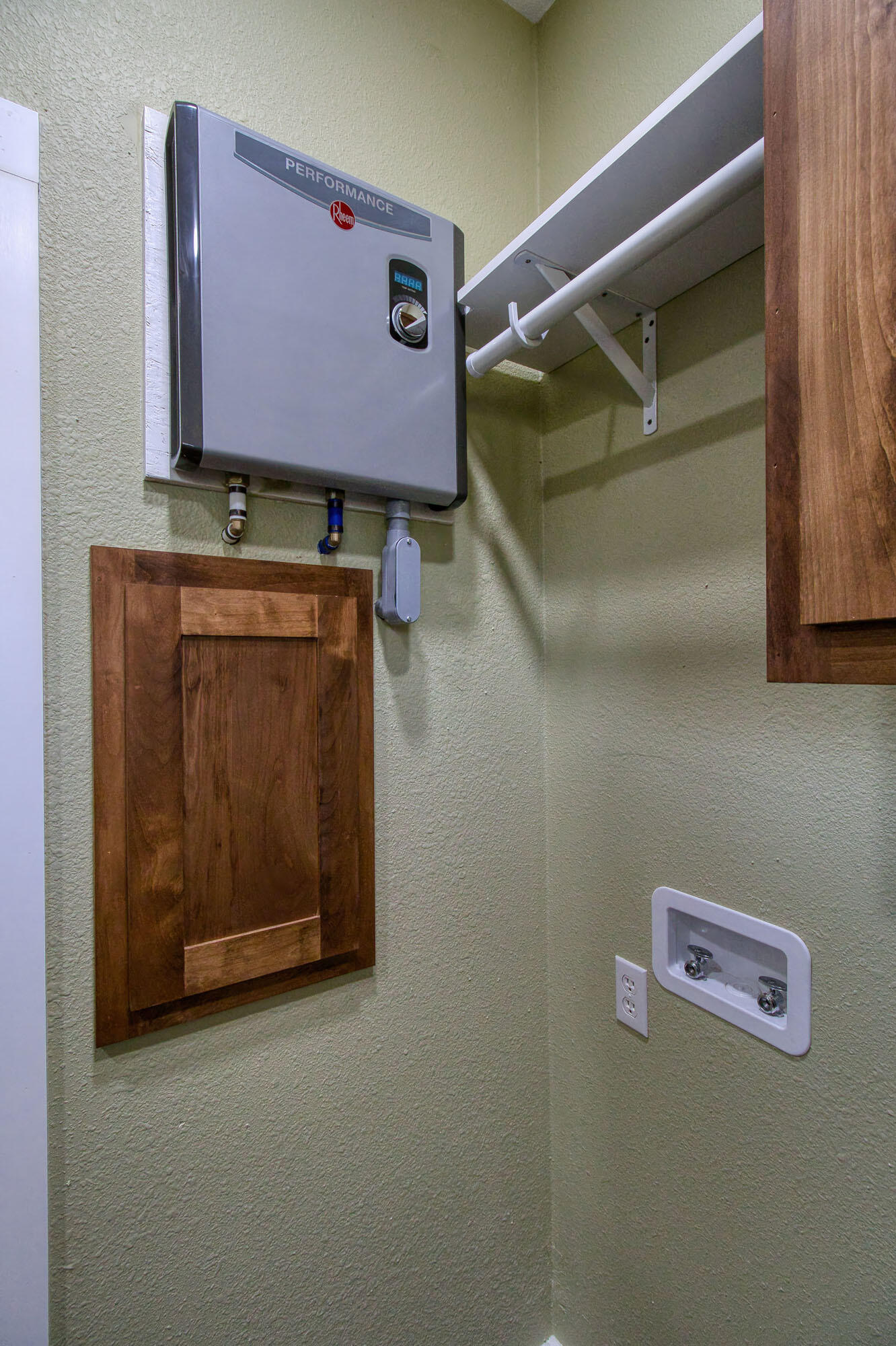 43 Spring Flood Road Property Photo 107