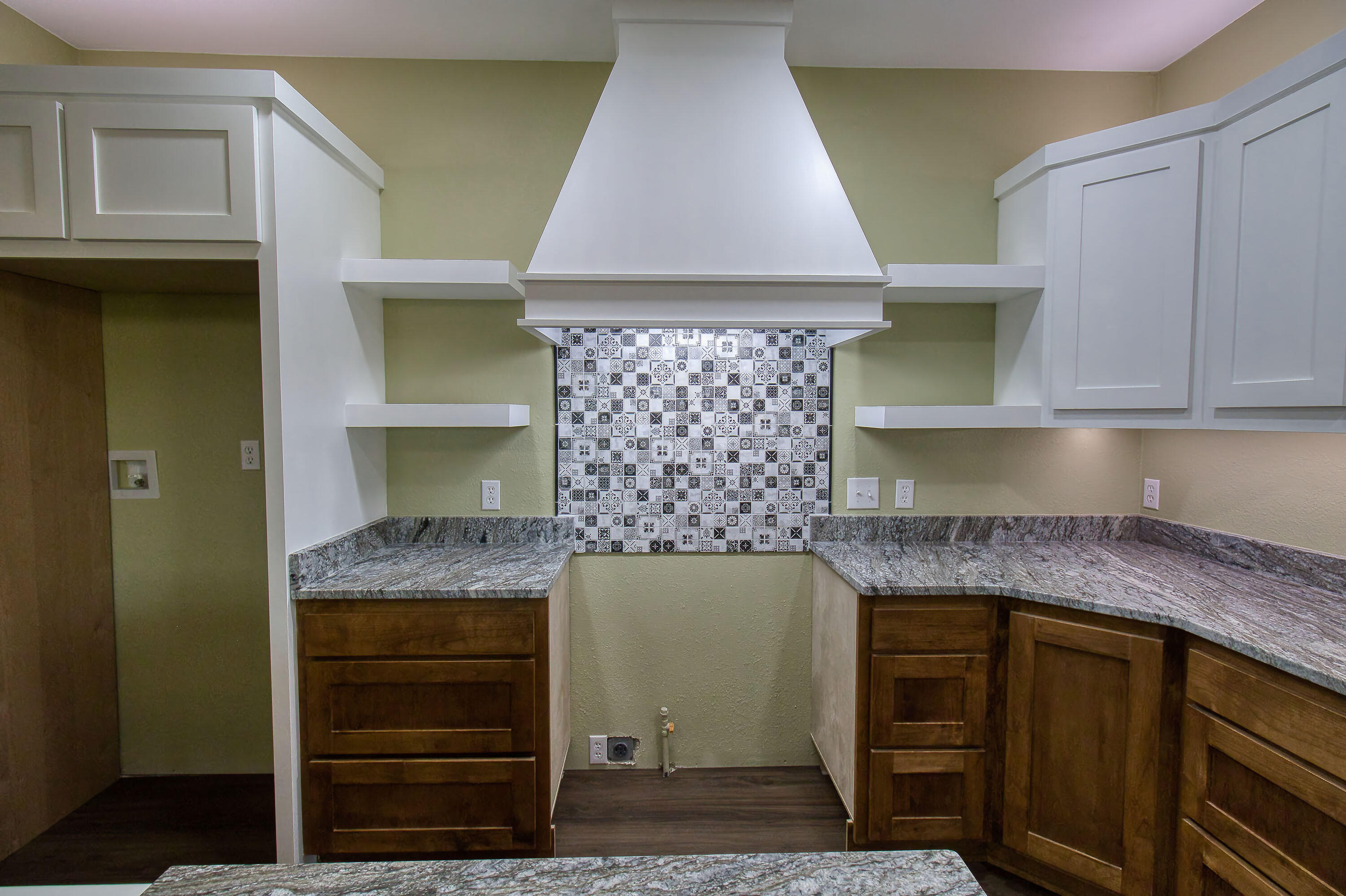 43 Spring Flood Road Property Photo 124