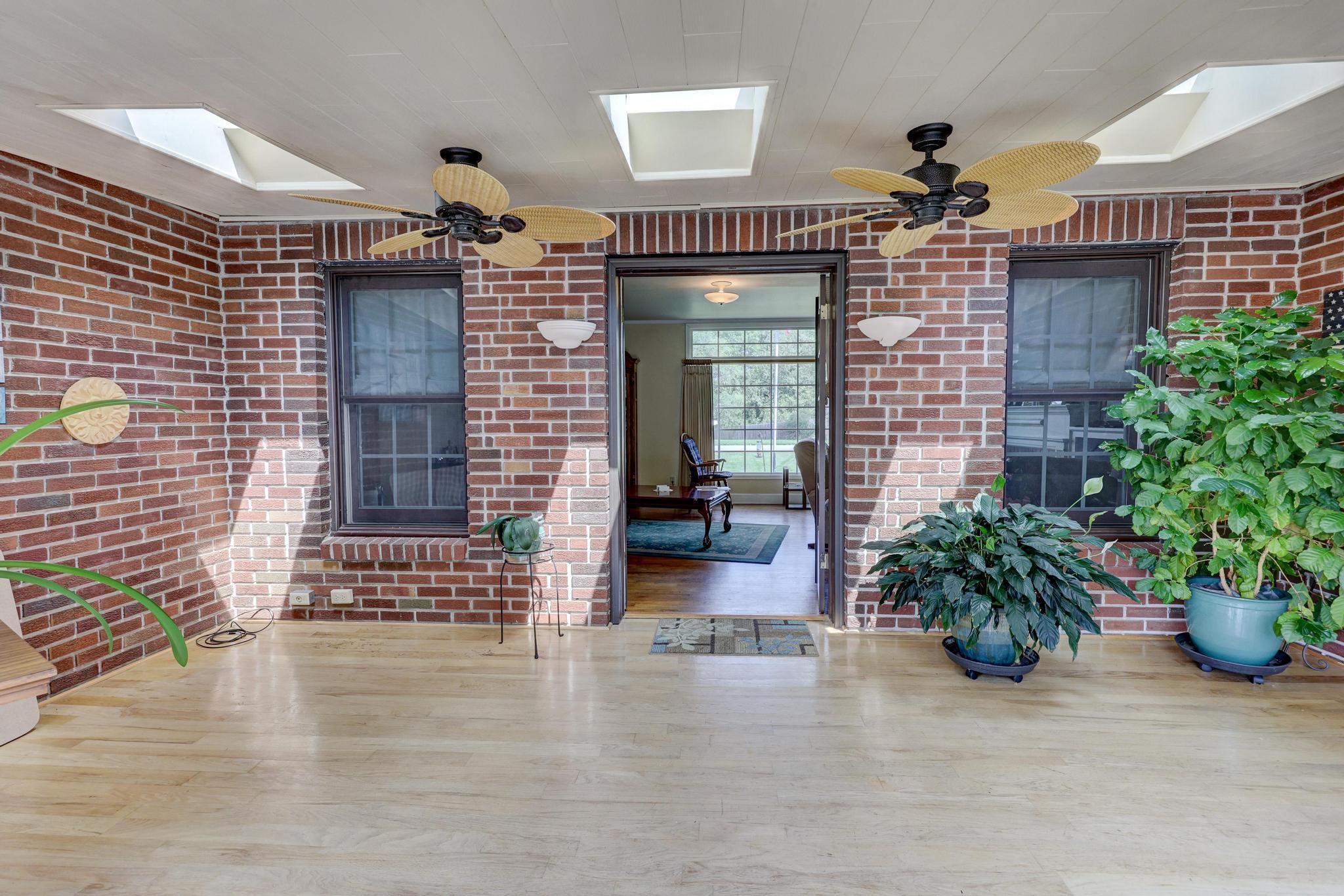 748 Oak Ridge Drive Property Photo 13