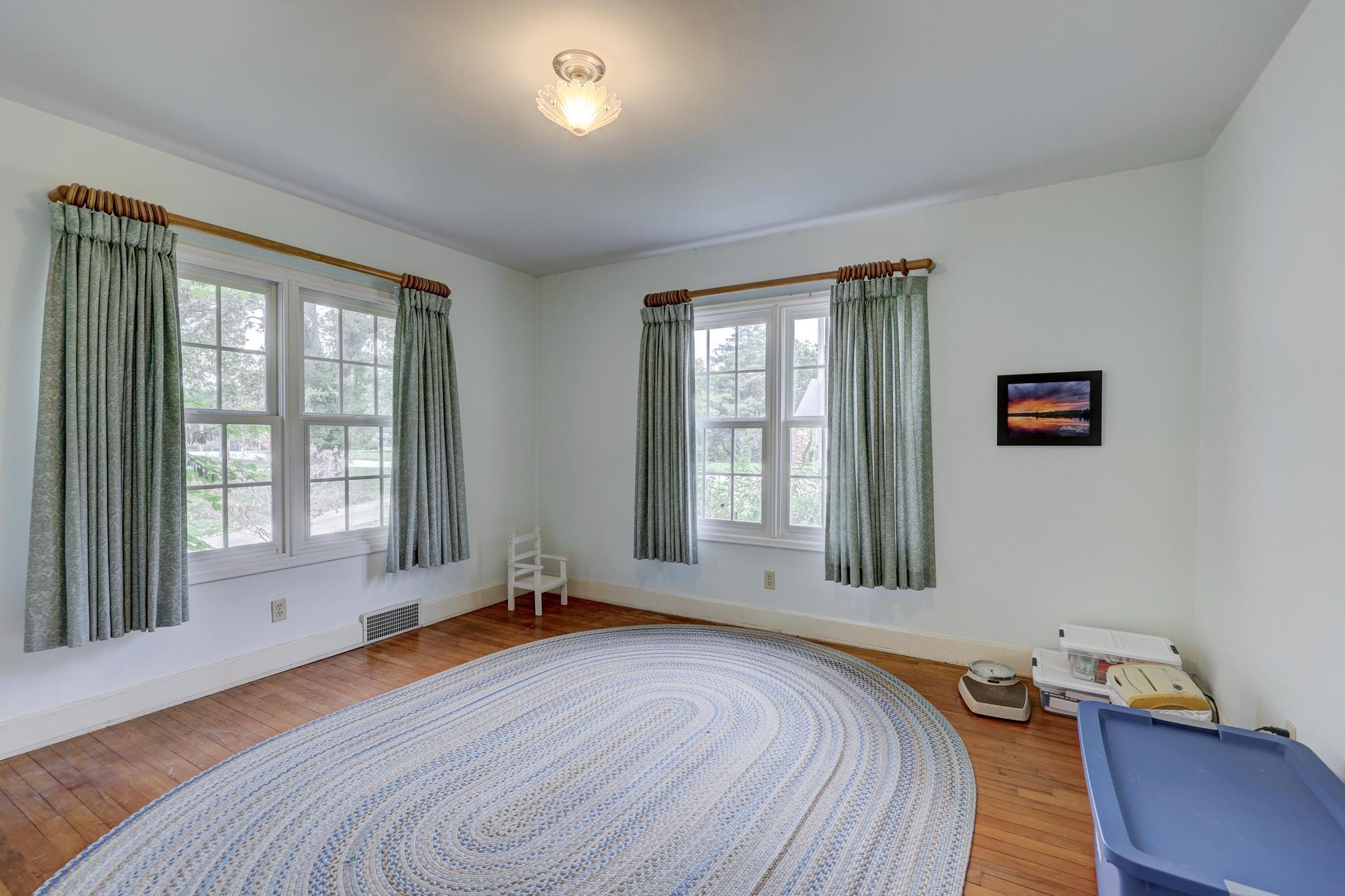 748 Oak Ridge Drive Property Photo 30