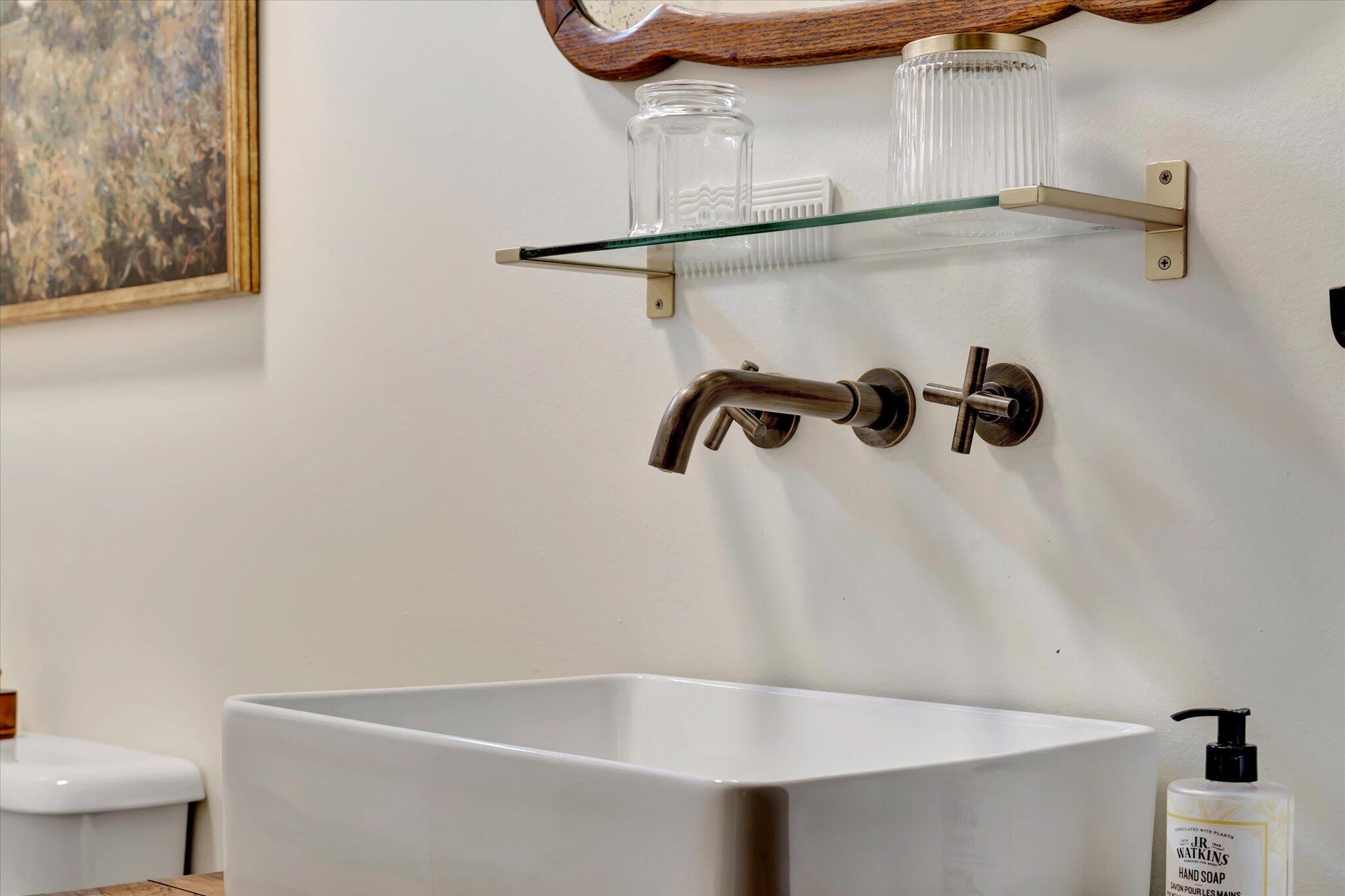 944-946 North Main Avenue Property Photo 22