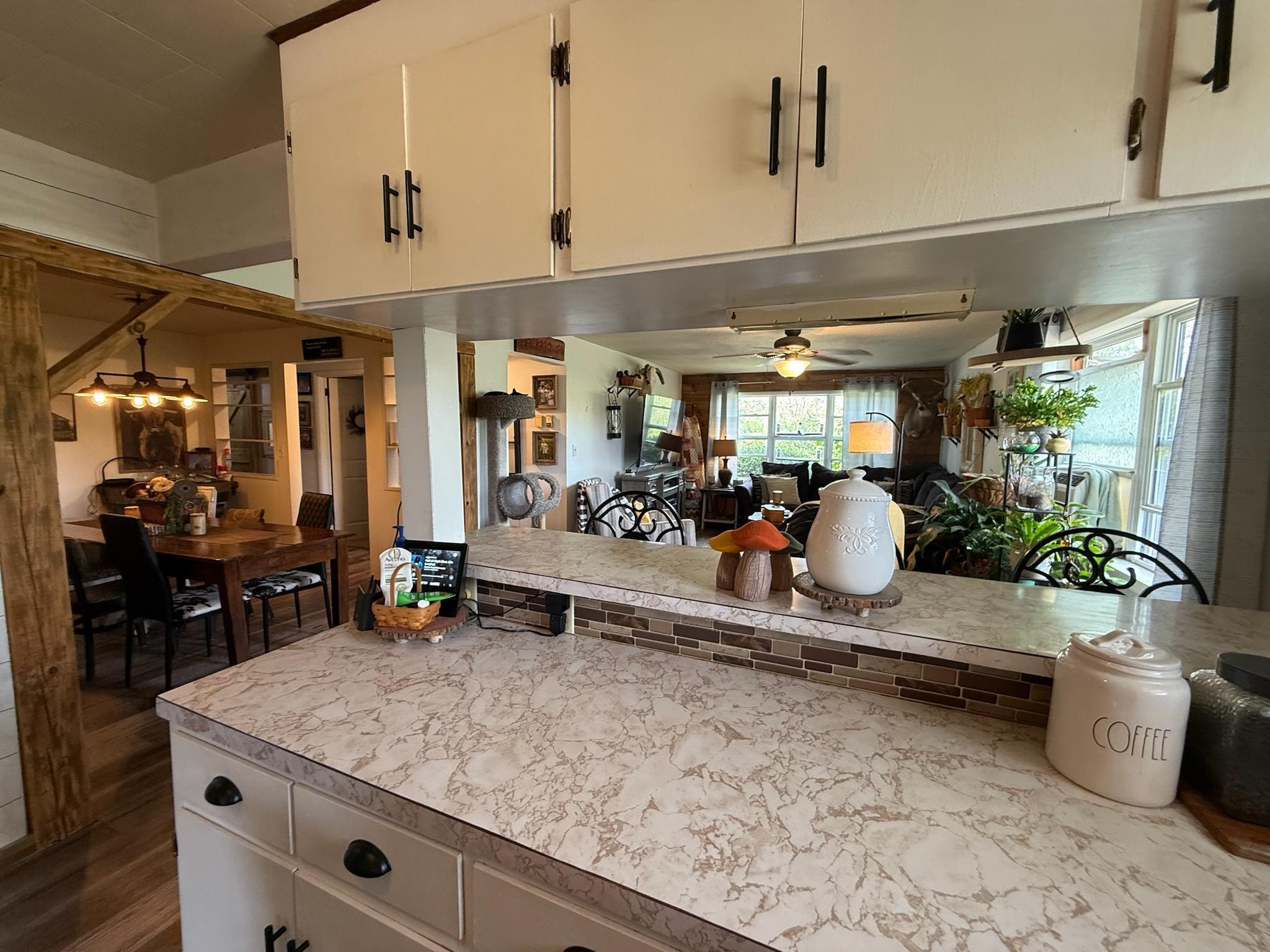 7882 Highway V Property Photo 6